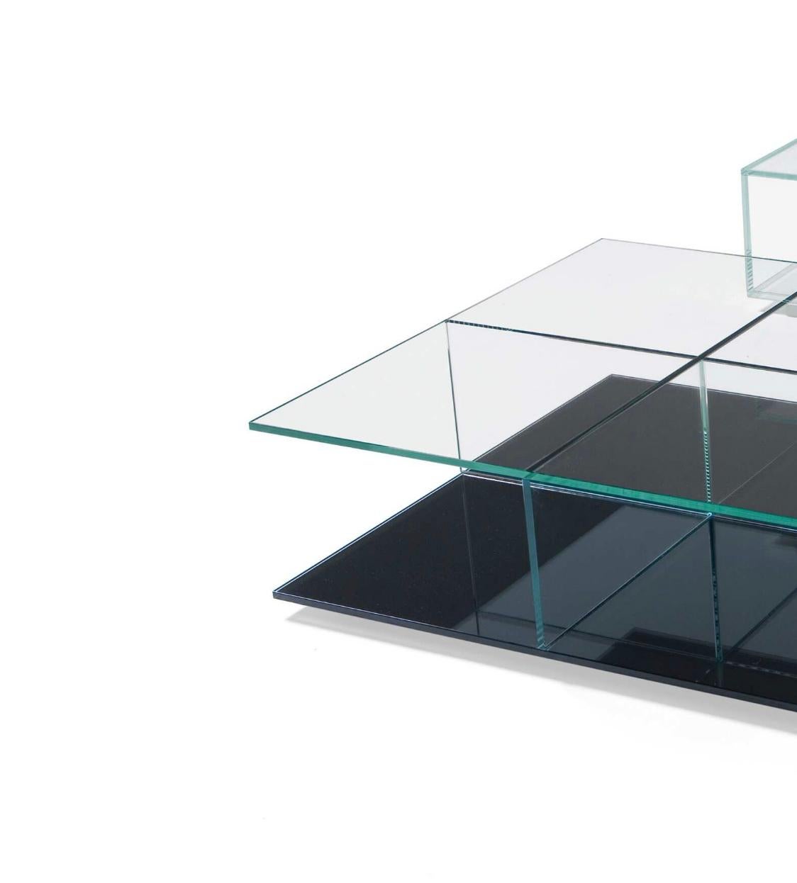 Piero Lissoni Set aus zwei niedrigen Mex-Tischen für Cassina im Zustand „Neu“ im Angebot in Barcelona, Barcelona