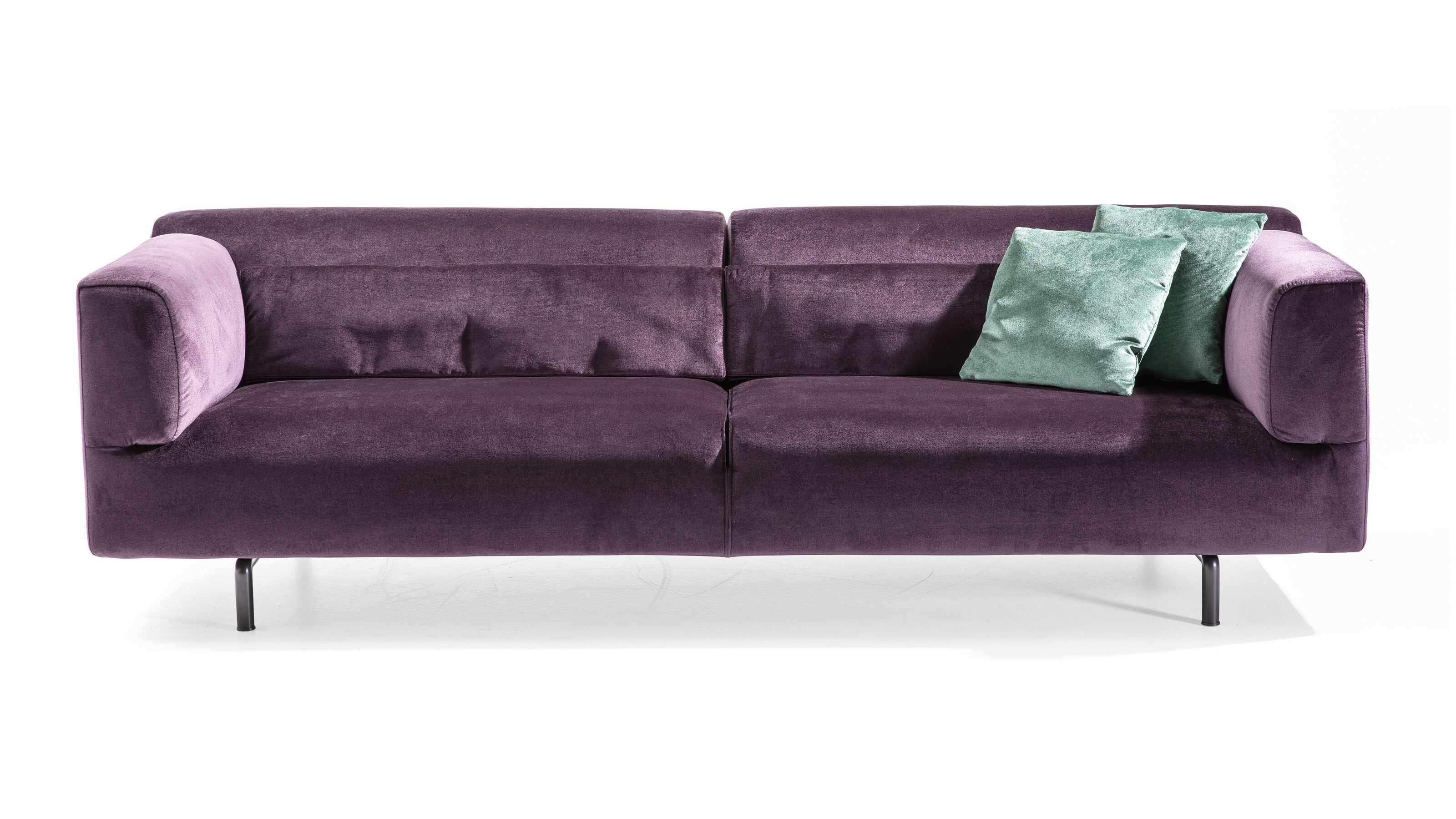 Zweisitzer-Sofa mit Fuß von Piero Lissoni für Cassina (Italienisch) im Angebot