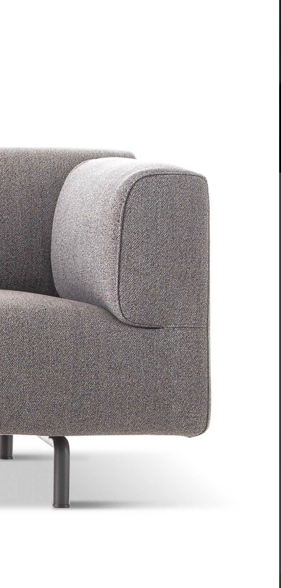 Zweisitzer-Sofa mit Fuß von Piero Lissoni für Cassina (21. Jahrhundert und zeitgenössisch) im Angebot