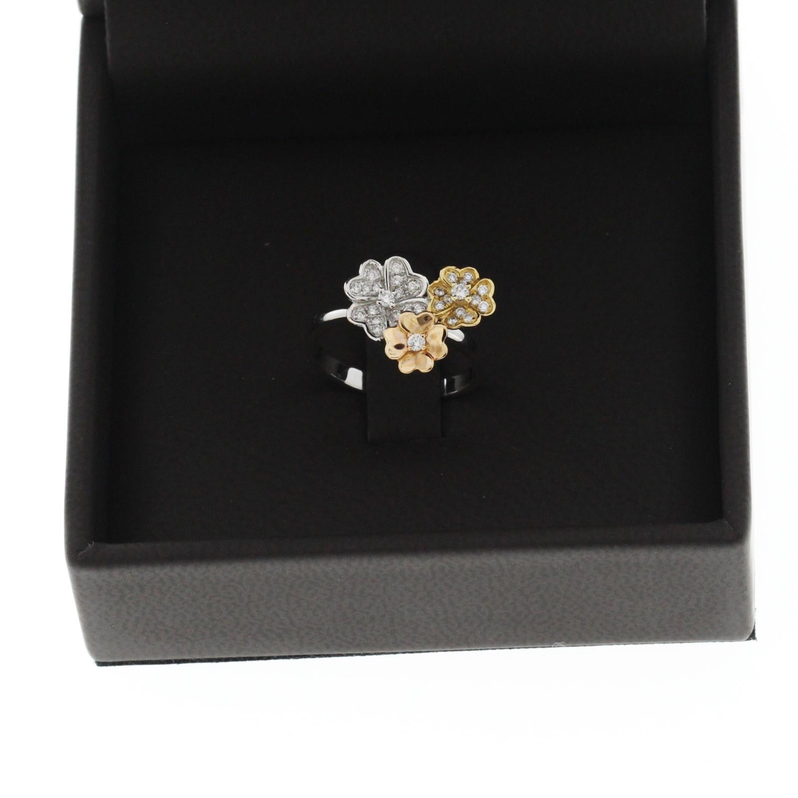 Women's or Men's Piero Milano 18K Tri Color Gold 0.25 Ct Diamonds 3 Flowers Ring For Sale