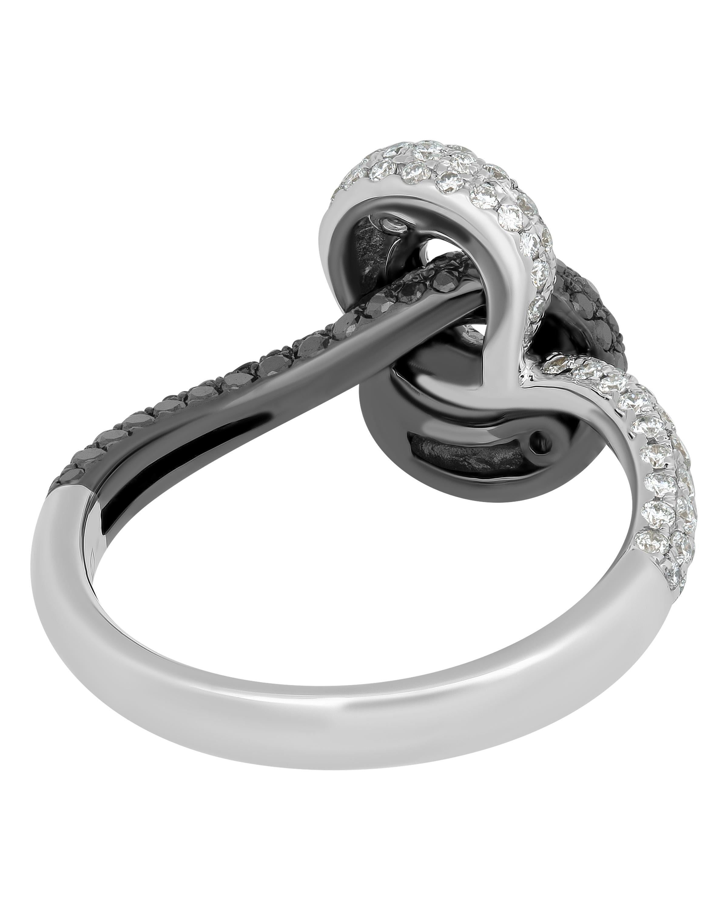 Piero Milano 18 Karat Weiß- und Schwarzgold, Schwarz-Weiß-Diamant  Ring Gr. 6,75 (Zeitgenössisch) im Angebot