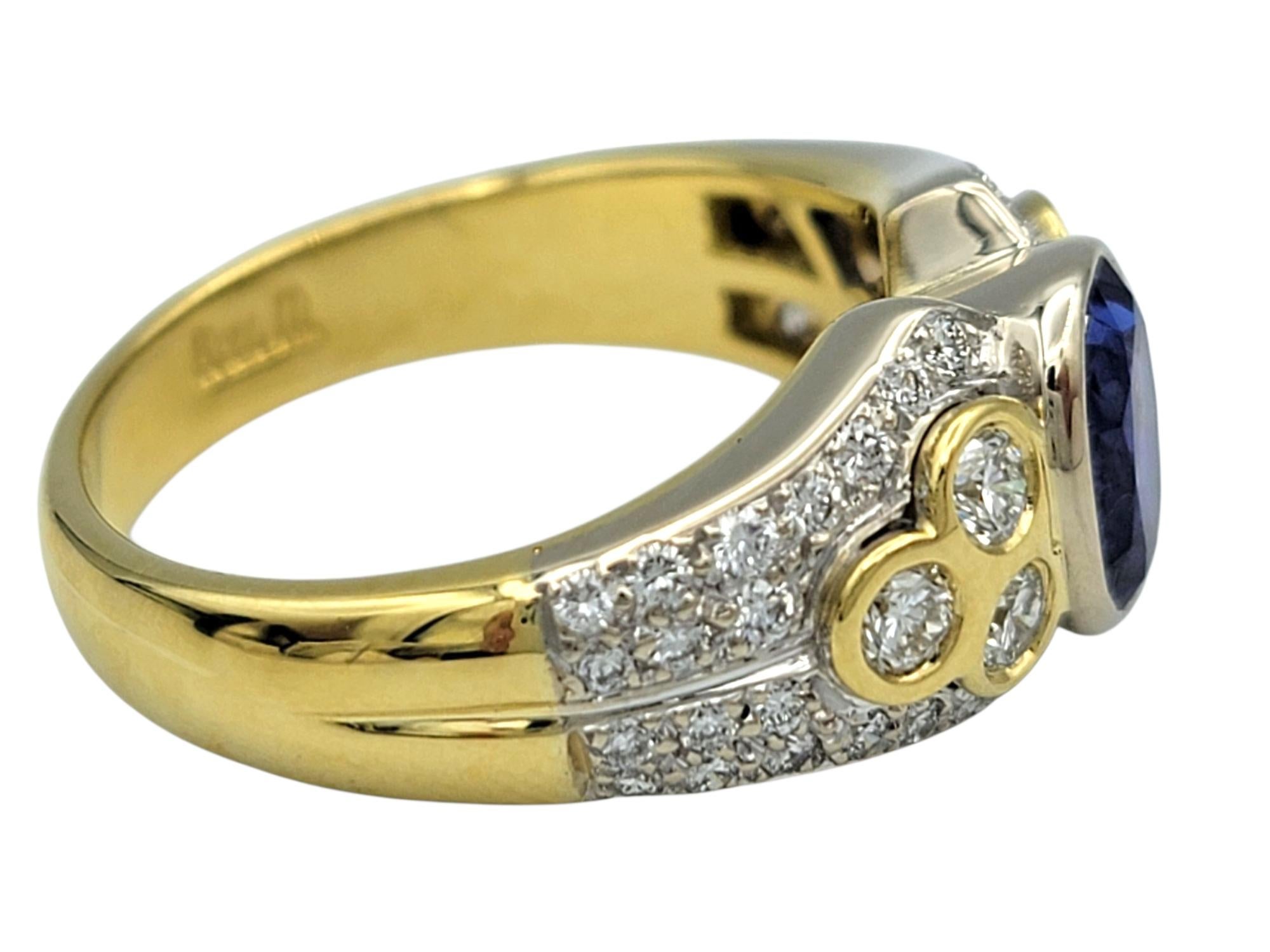 Piero Milano Oval Cut Tanzanite & Diamond Cocktail Ring in 18 Karat Yellow Gold Corte oval en venta