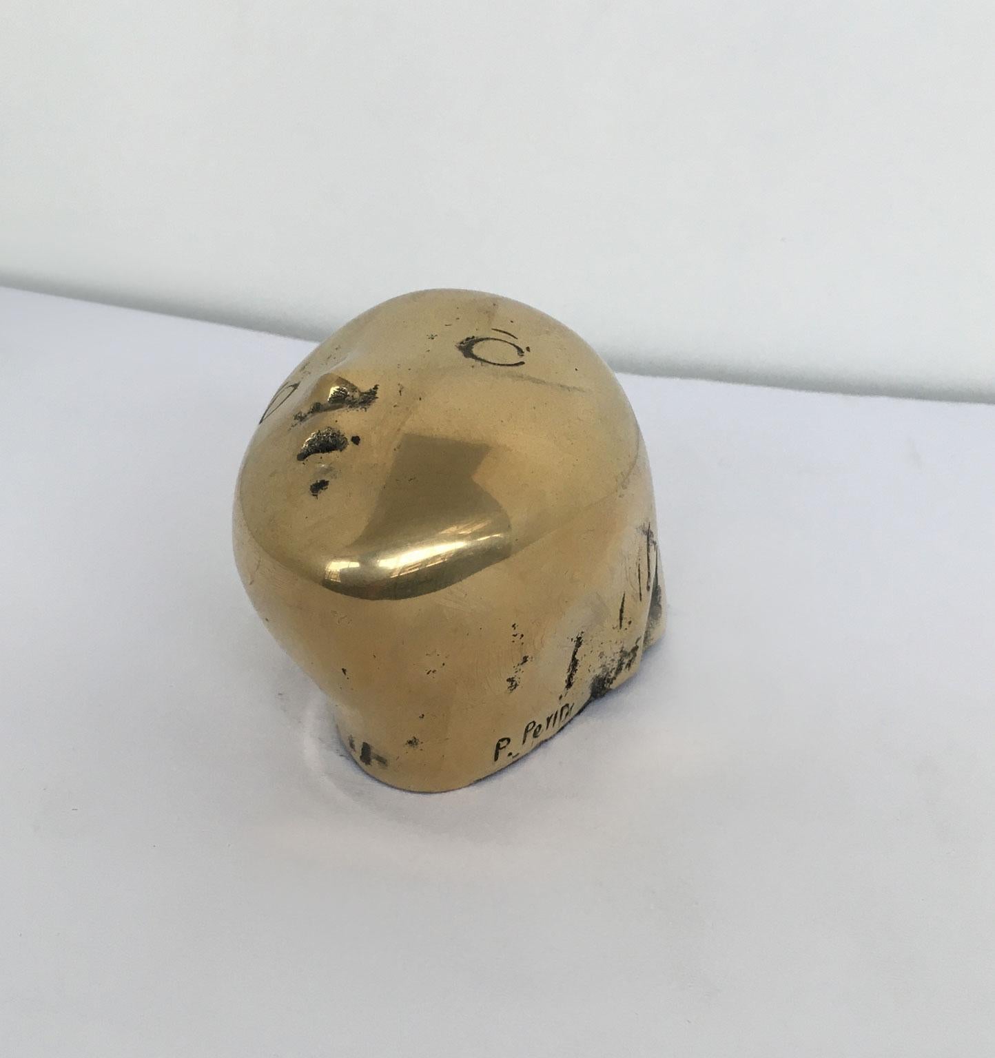 1980 Italia Escultura abstracta de bronce de Piero Perin Testa Cabeza en venta 10