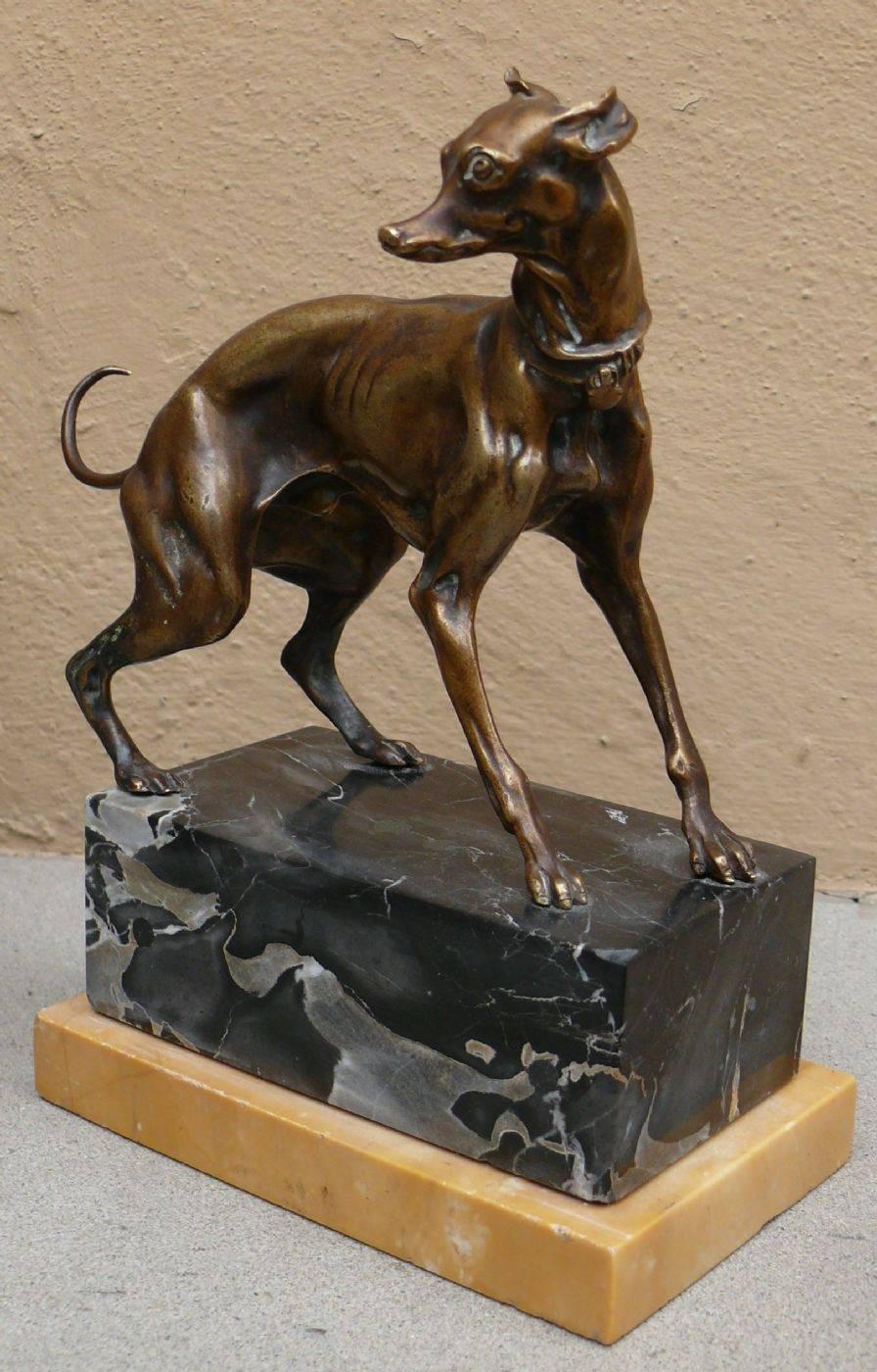 Pierre-Jules Mene (French, 1810-1879)
 Italian Greyhound, measure: cm H 20 x 14 x 8,5

Italian Greyhound in patinated bronze, with base in yellow marble and griotte. Signed on the stomach, second half of the nineteenth century. 
Pierre-Jules