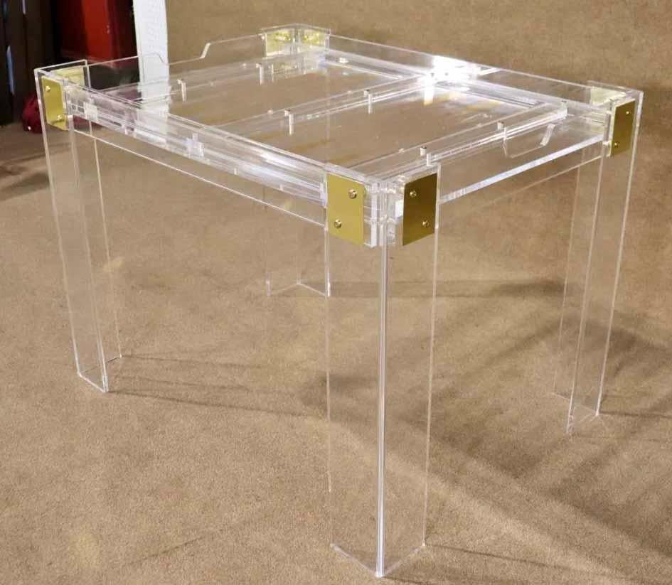 Mid-Century Modern Table de backgammon en acrylique Pierre en vente
