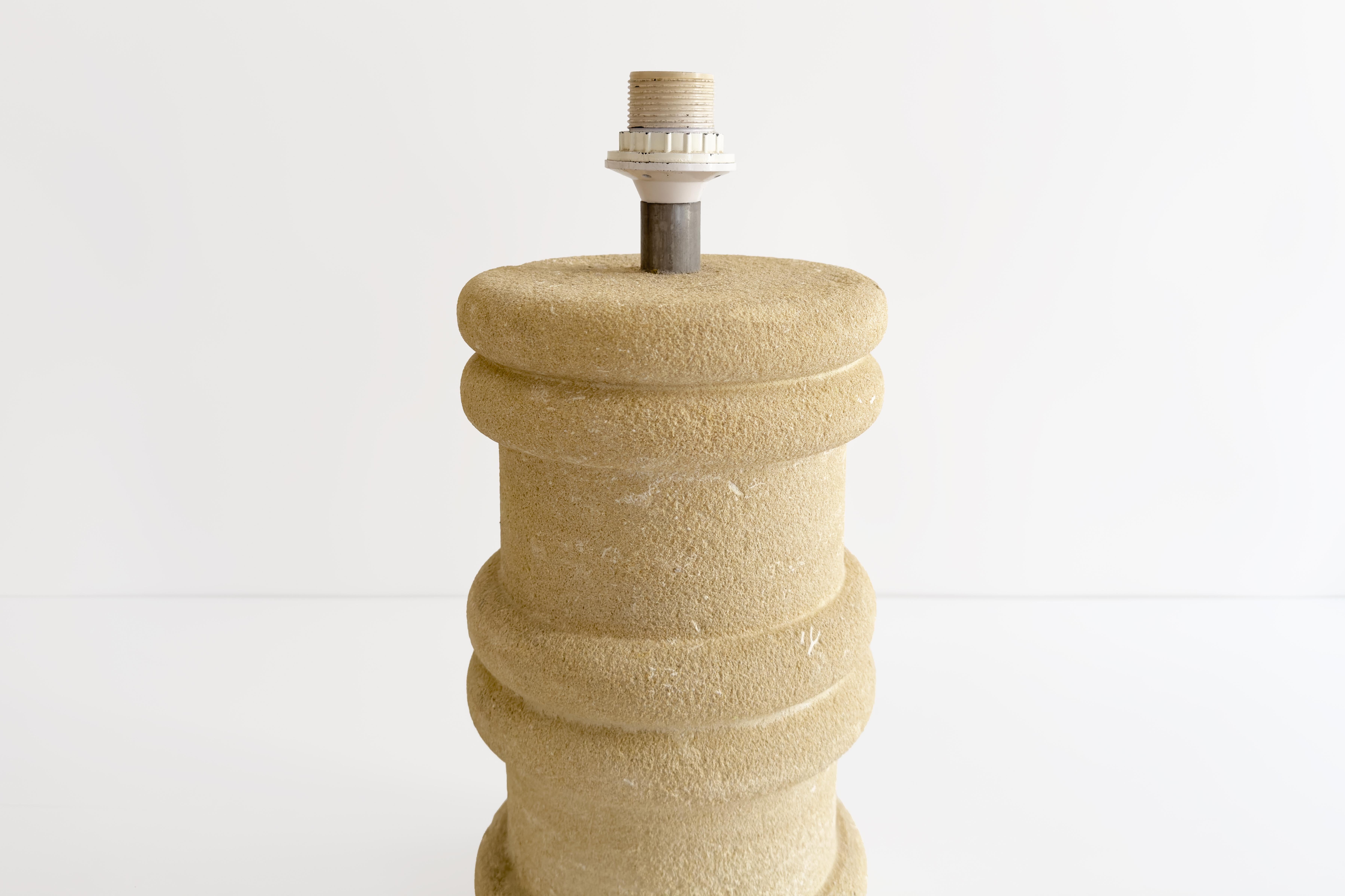Limestone Pierre-Albert Tormos - Cylindrical Table Lamp in Beige Hand-Carved Stone, 1970s For Sale