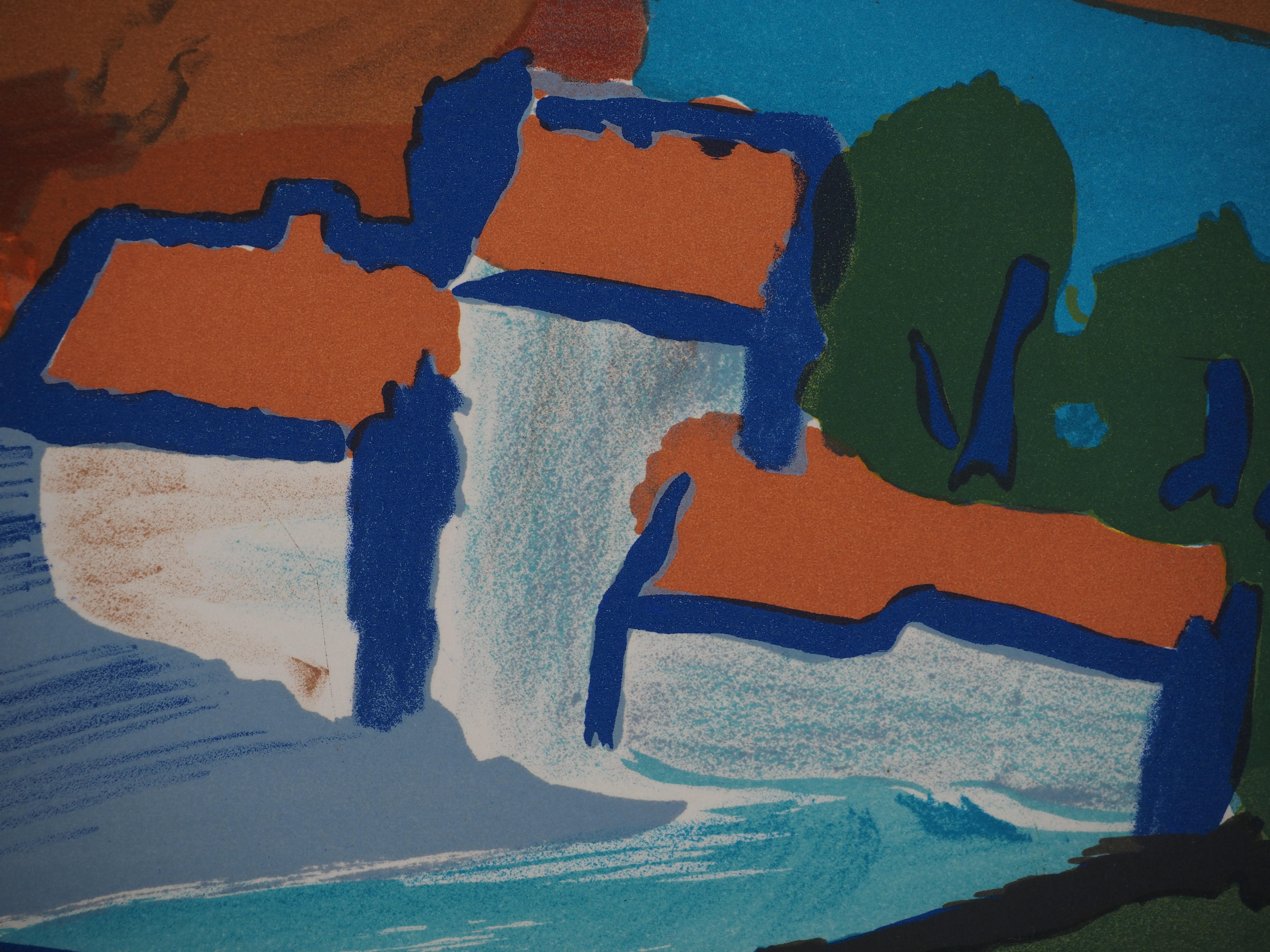 Casas minúsculas en Provenza - Litografía original (Taller Gourdon) - Figurative Print Gris de Pierre Ambrogiani