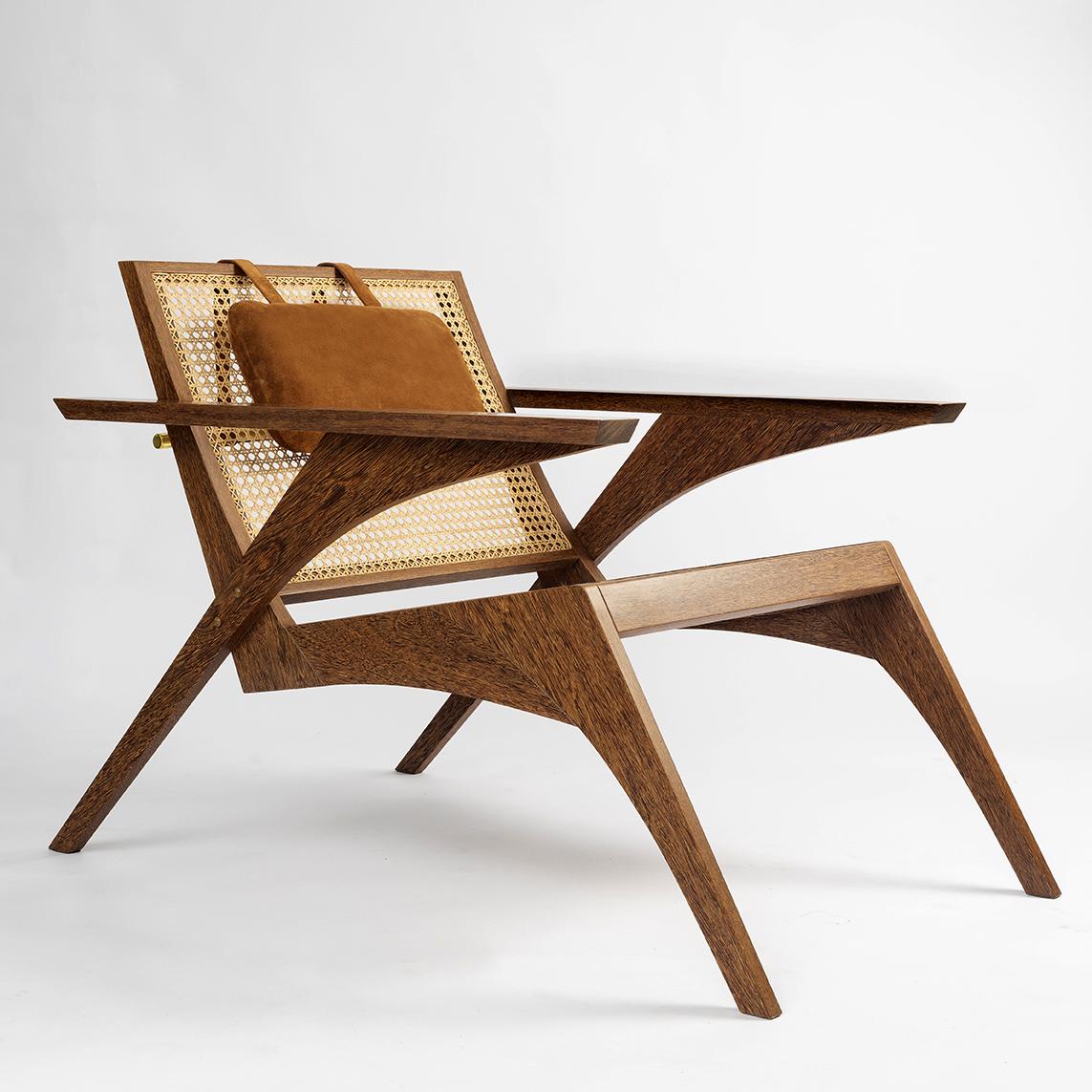 Modern Pierre Armchair by Tiago Curioni in Sucupira Brazilian Hard Wood and Straw For Sale