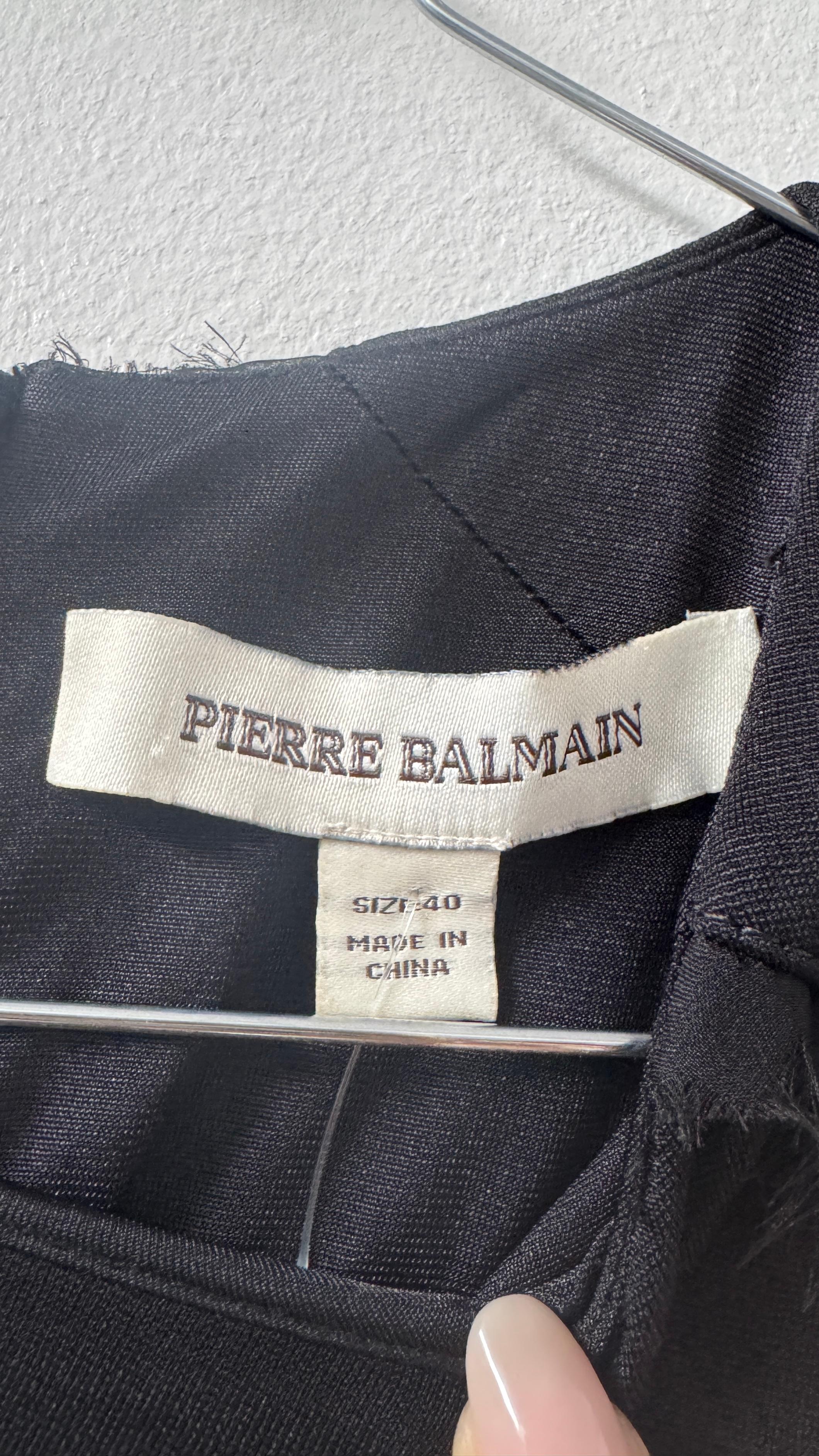 Pierre Balmain Schwarzes Minikleid mit Nieten (Black) im Angebot
