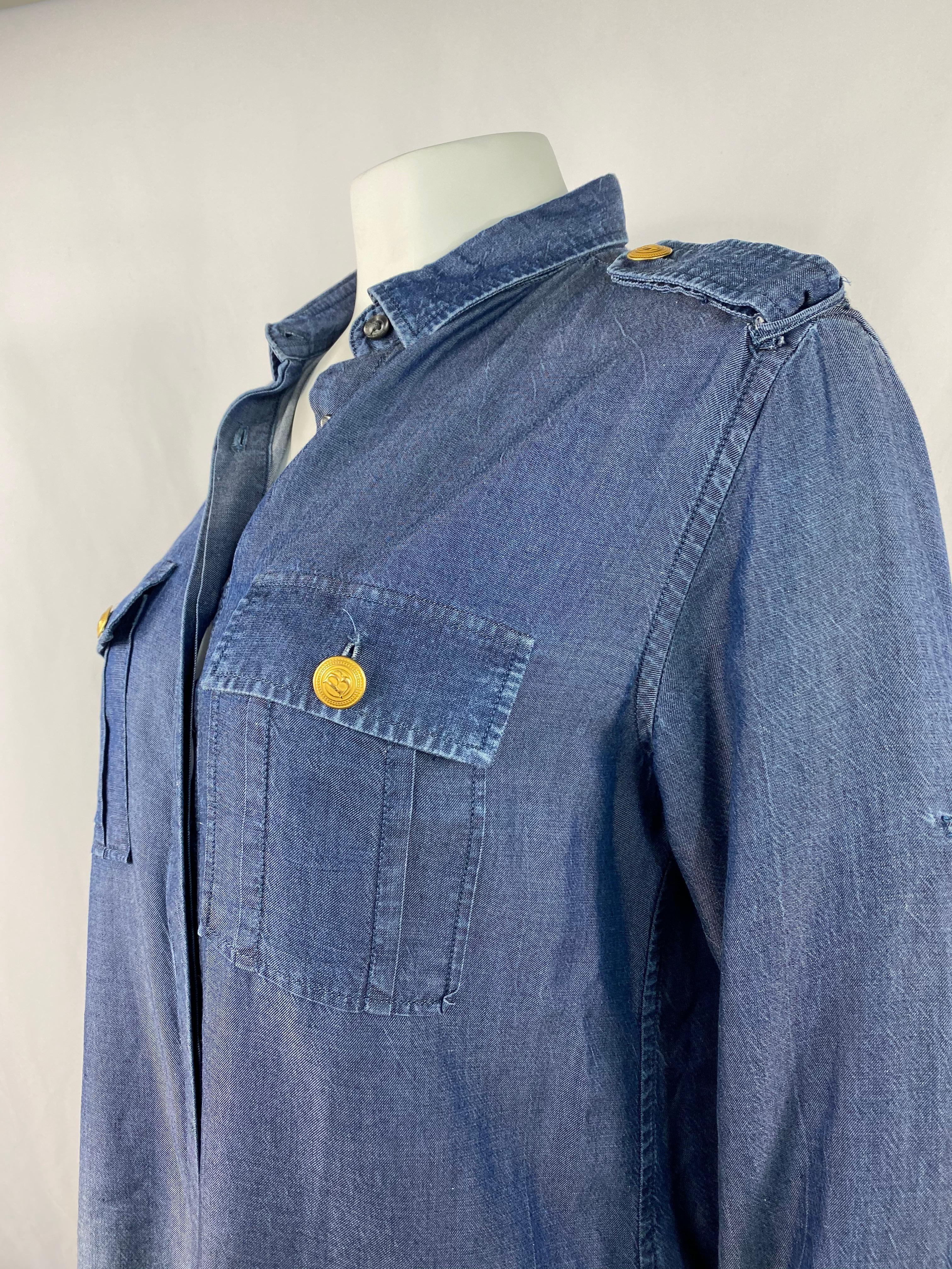 Pierre Balmain - Chemise en jean bleu, taille 40 Unisexe en vente