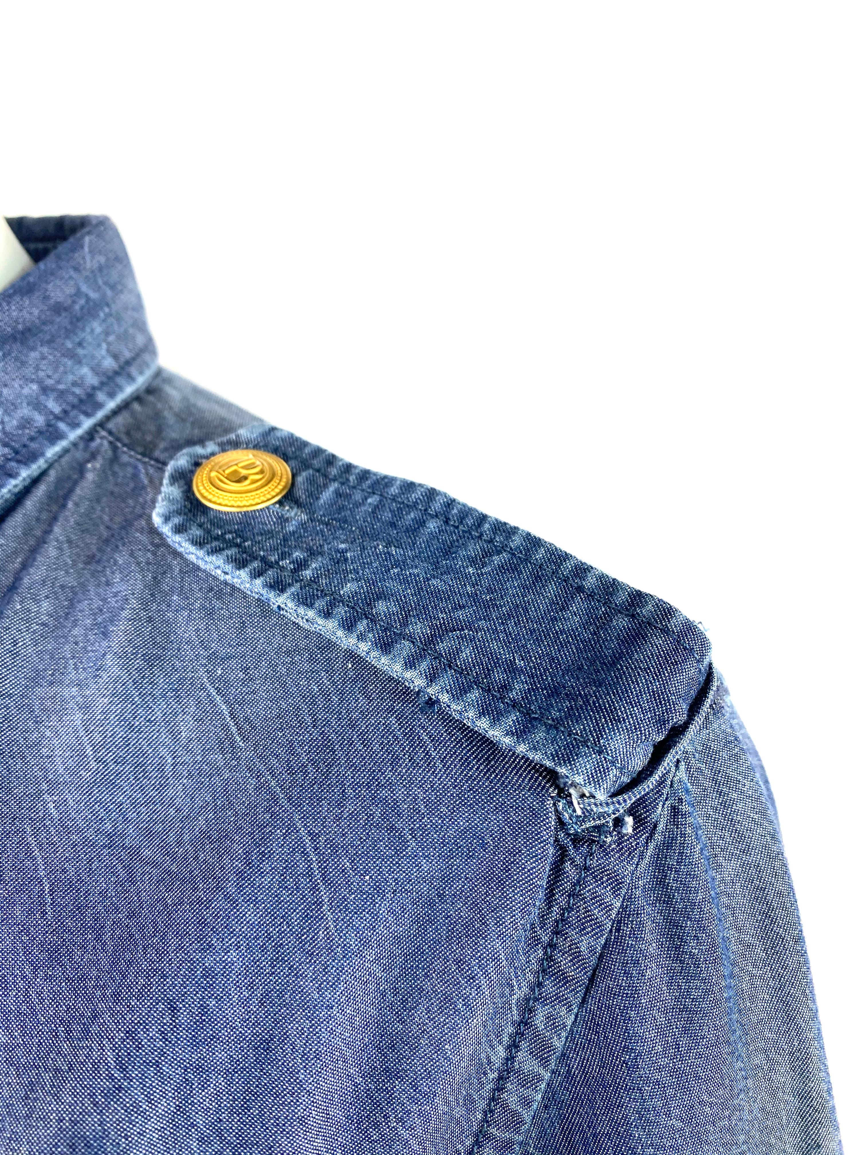 Pierre Balmain - Chemise en jean bleu, taille 40 en vente 1