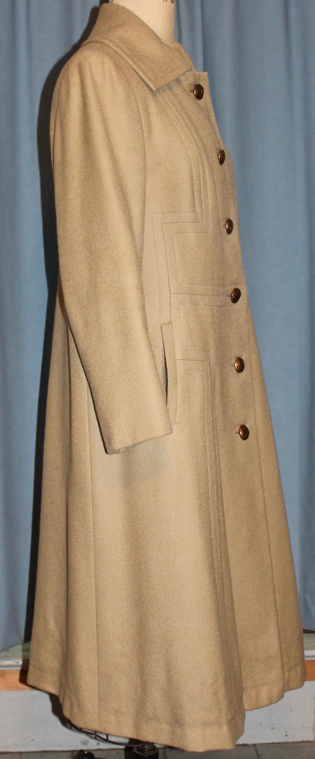 Donna Cappotto Pierre Balmain in vendita