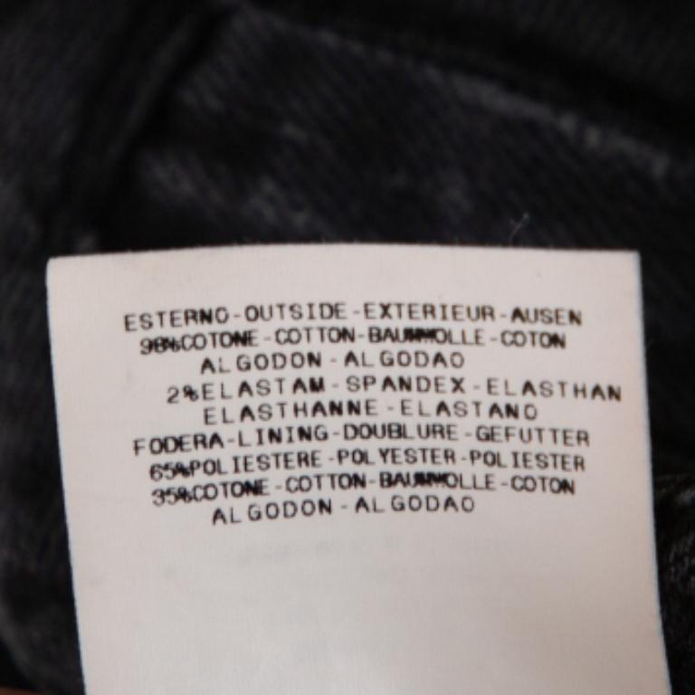 Pierre Balmain Dark Grey Washed Denim Mini Skirt M In Good Condition For Sale In Dubai, Al Qouz 2