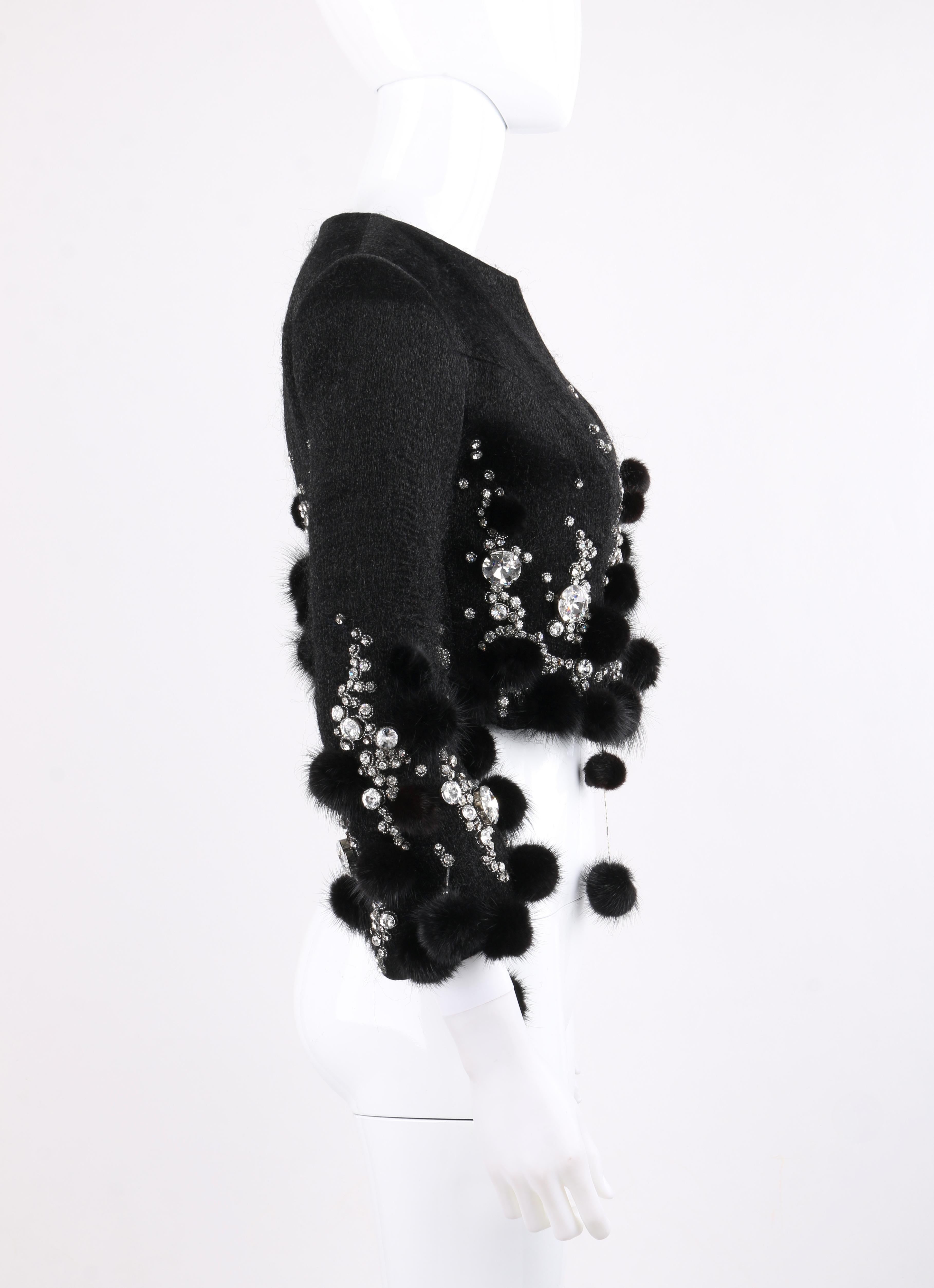 PIERRE BALMAIN Haute Couture - Veste courte en fourrure de vison perlée de cristal noir, ca 1964 Bon état - En vente à Thiensville, WI