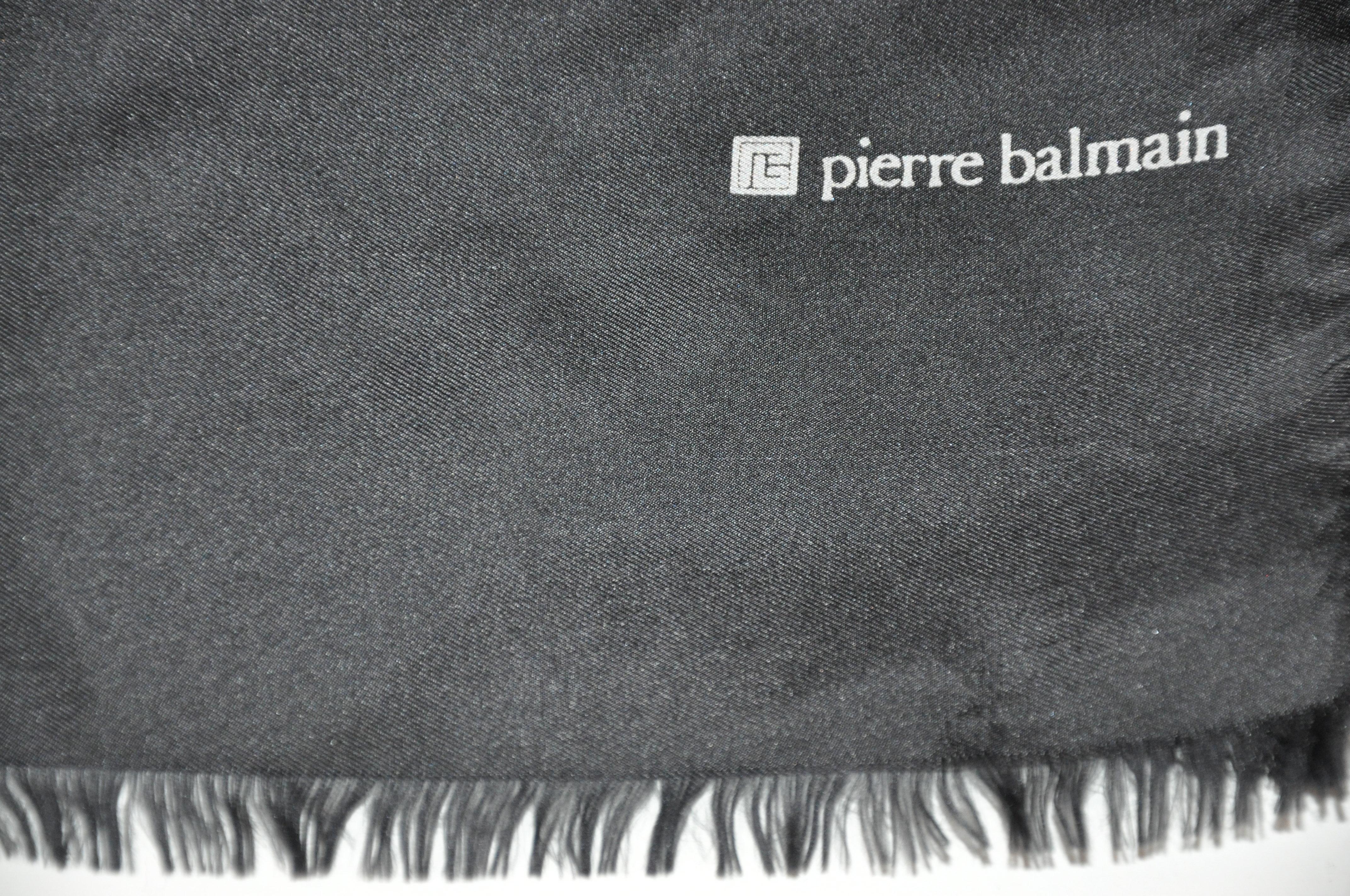 Pierre Balmain Men's Signature Combination of Silk and Merino Scarf For Sale 4