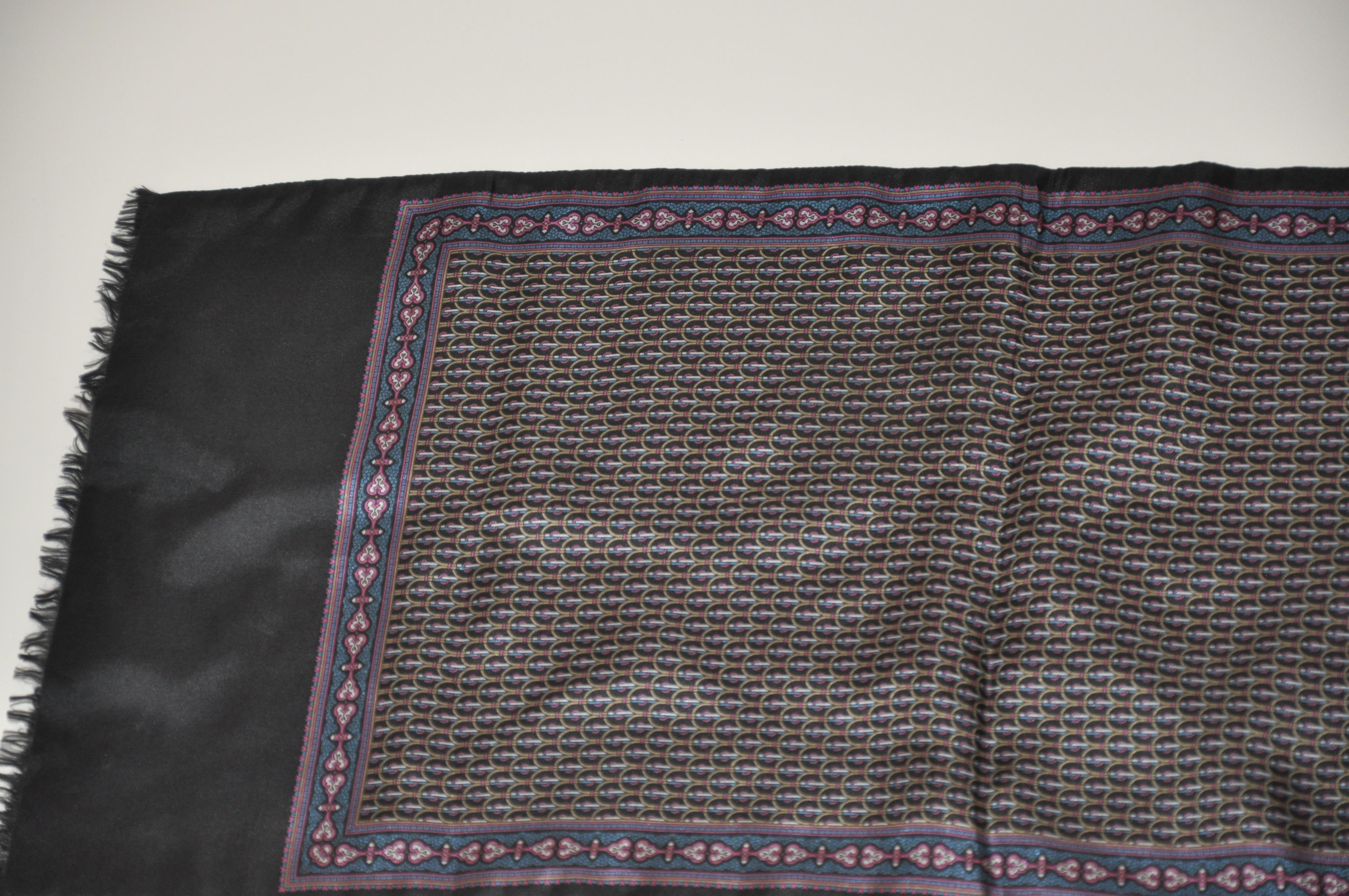 Pierre Balmain Men's Signature Combination of Silk and Merino Scarf In Good Condition For Sale In New York, NY