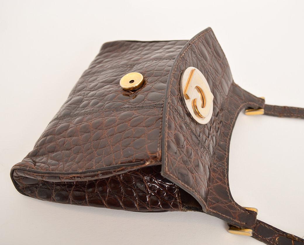 Pierre Cardin 1960'S Brown Crocodile Skin Pouch Pochette Shoulder Bag In Fair Condition For Sale In Sheffield, GB