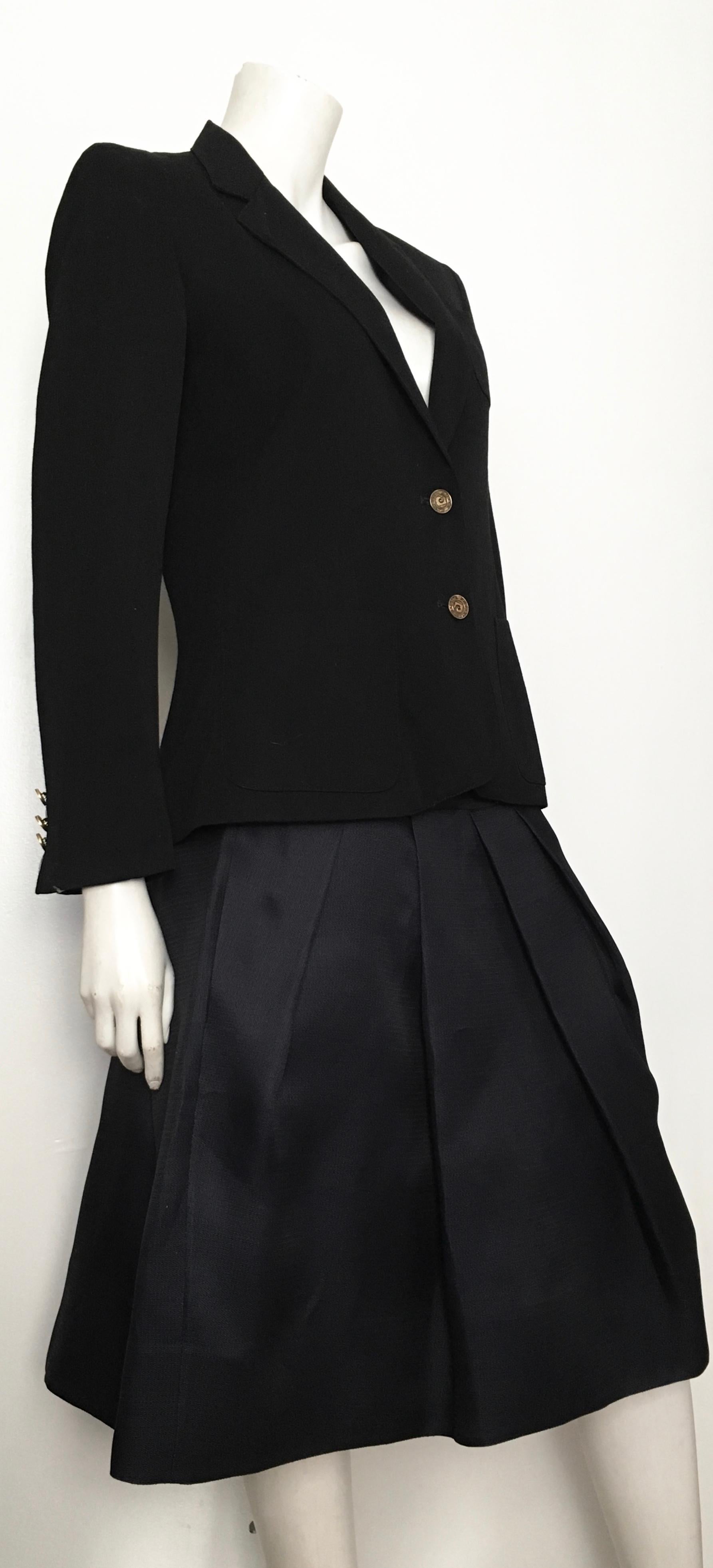 Pierre Cardin 1980s Black Wool Jacket Size 6. For Sale 9