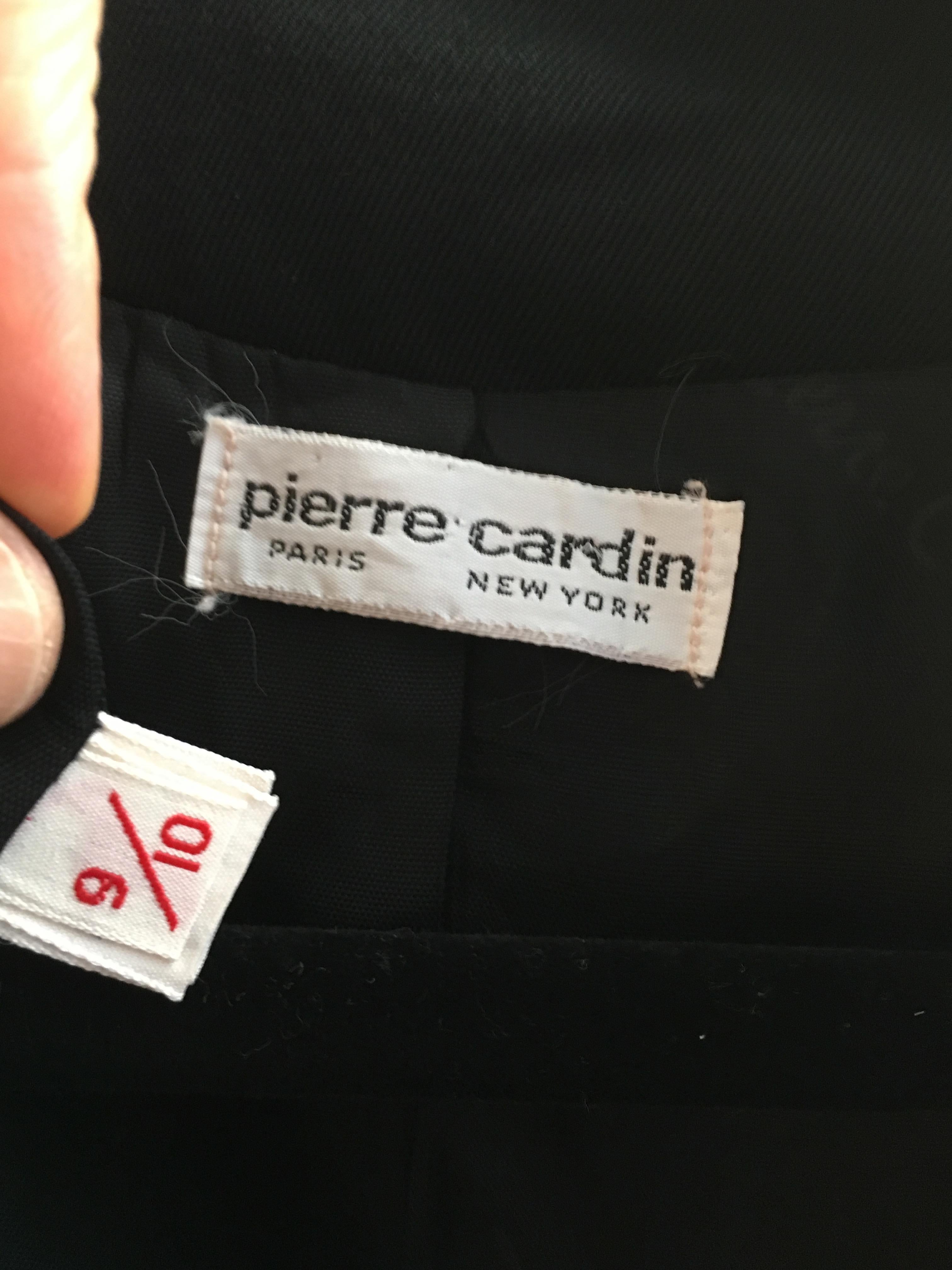 Pierre Cardin 1980s Black Wool Jacket Size 6. For Sale 12