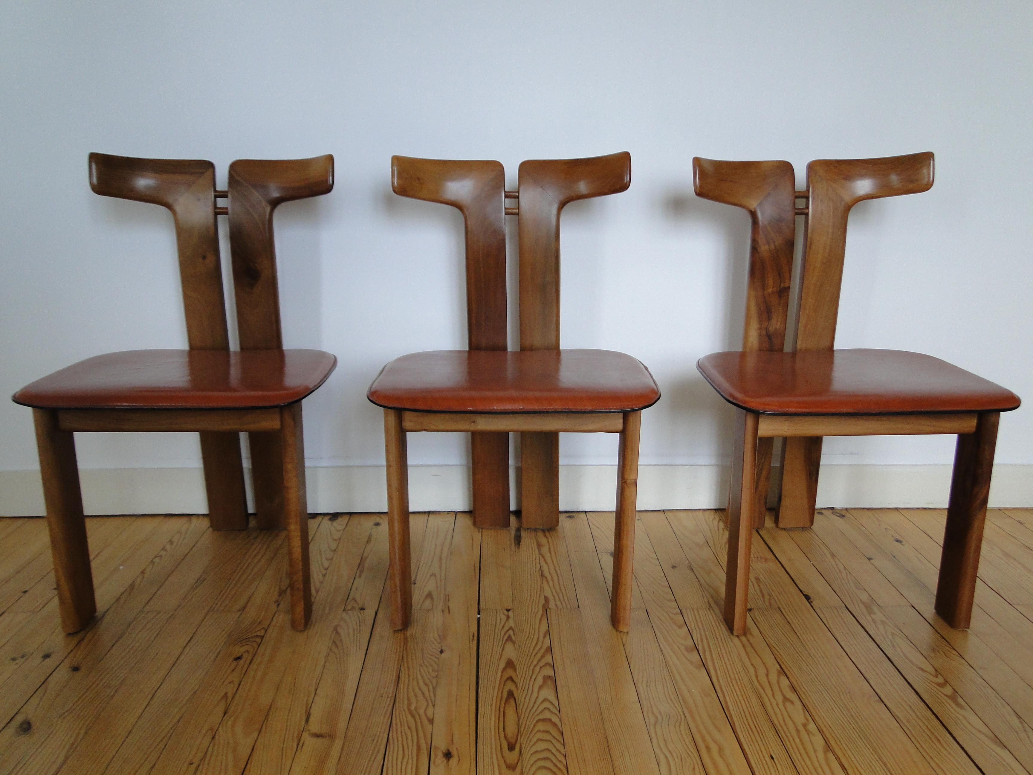 Pierre Cardin 6 Dining Chairs Chaises in Walnut and Leather  France 3