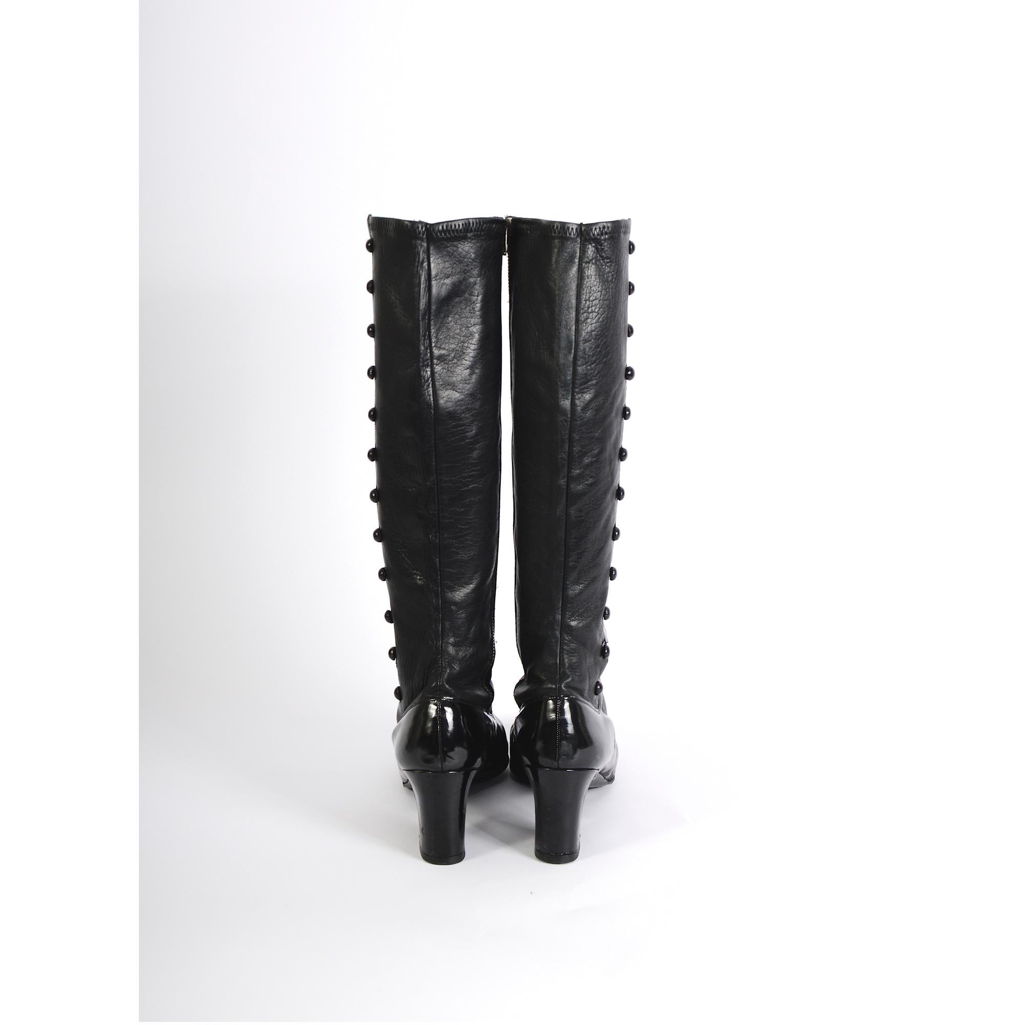 Pierre Cardin Archive Museum-Worthy Vintage Space-Age Black Boots. For Sale 3
