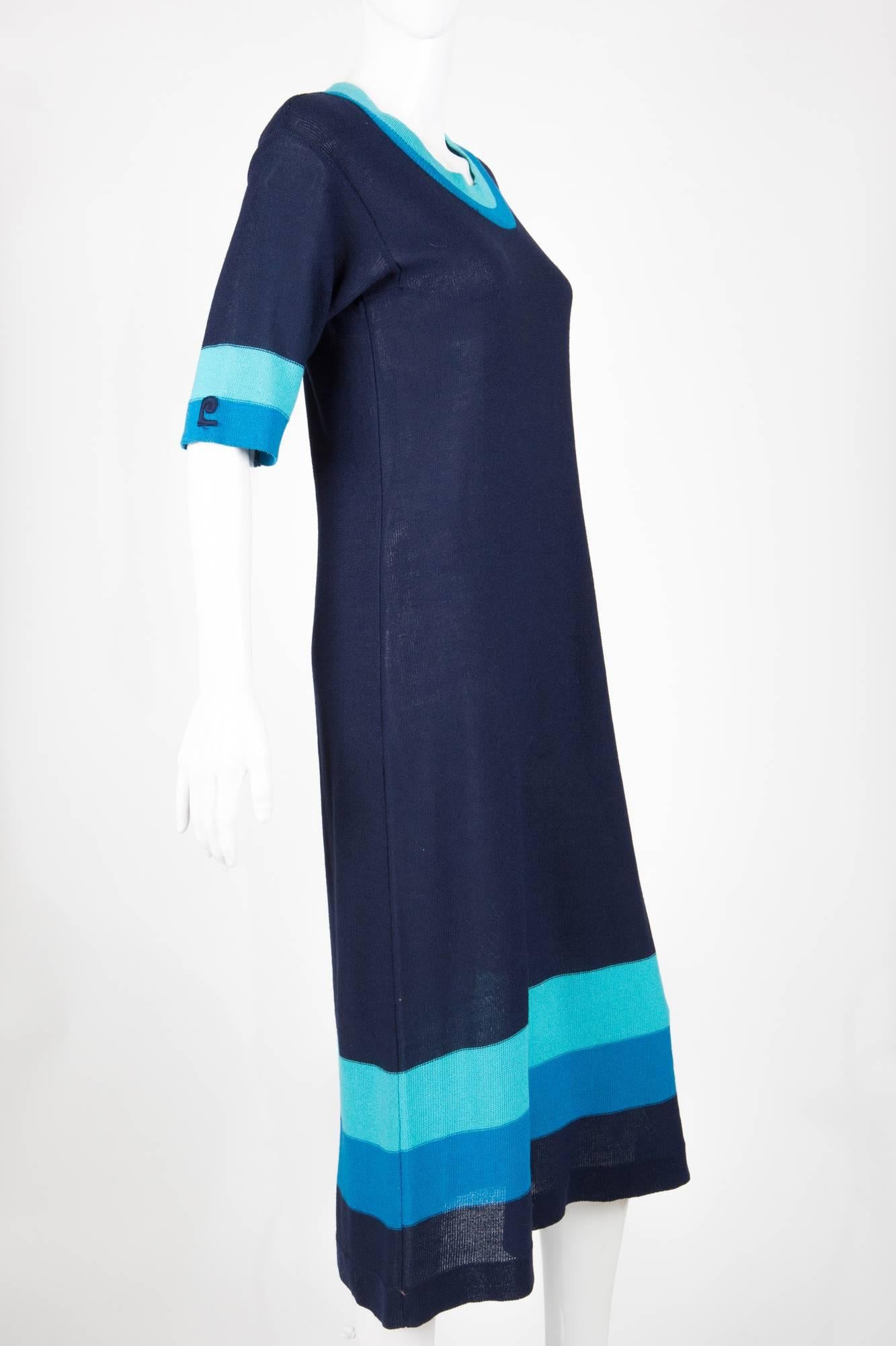 Pierre Cardin Blue Long Dress Pour femmes en vente
