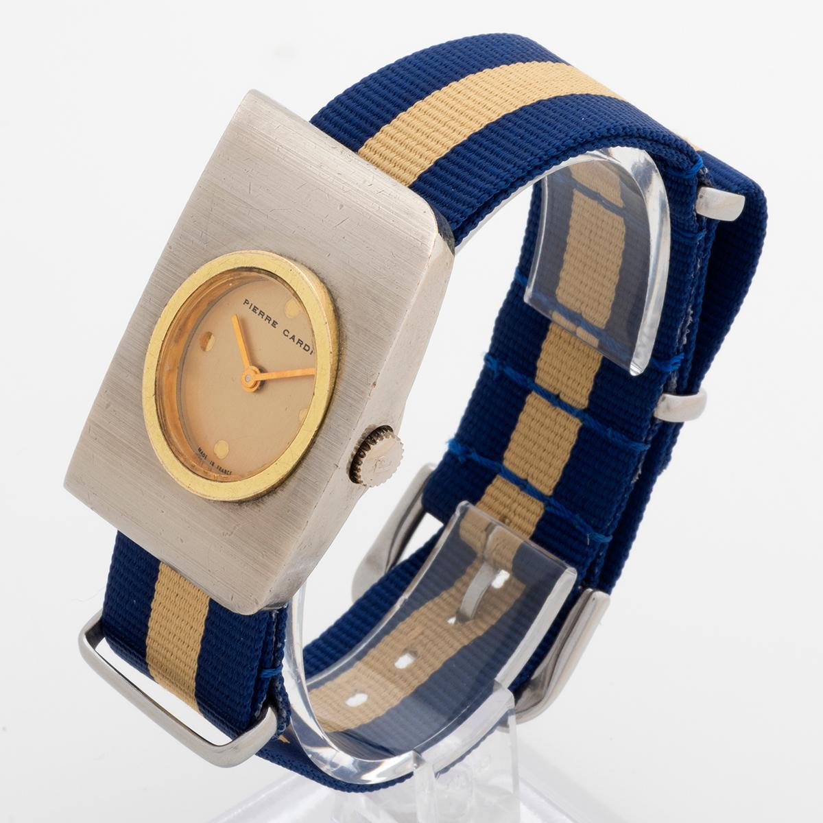 Pierre Cardin By Jaeger Espace / PC117, Caja asimétrica de acero y oro, años 70 en Bueno estado para la venta en Canterbury, England