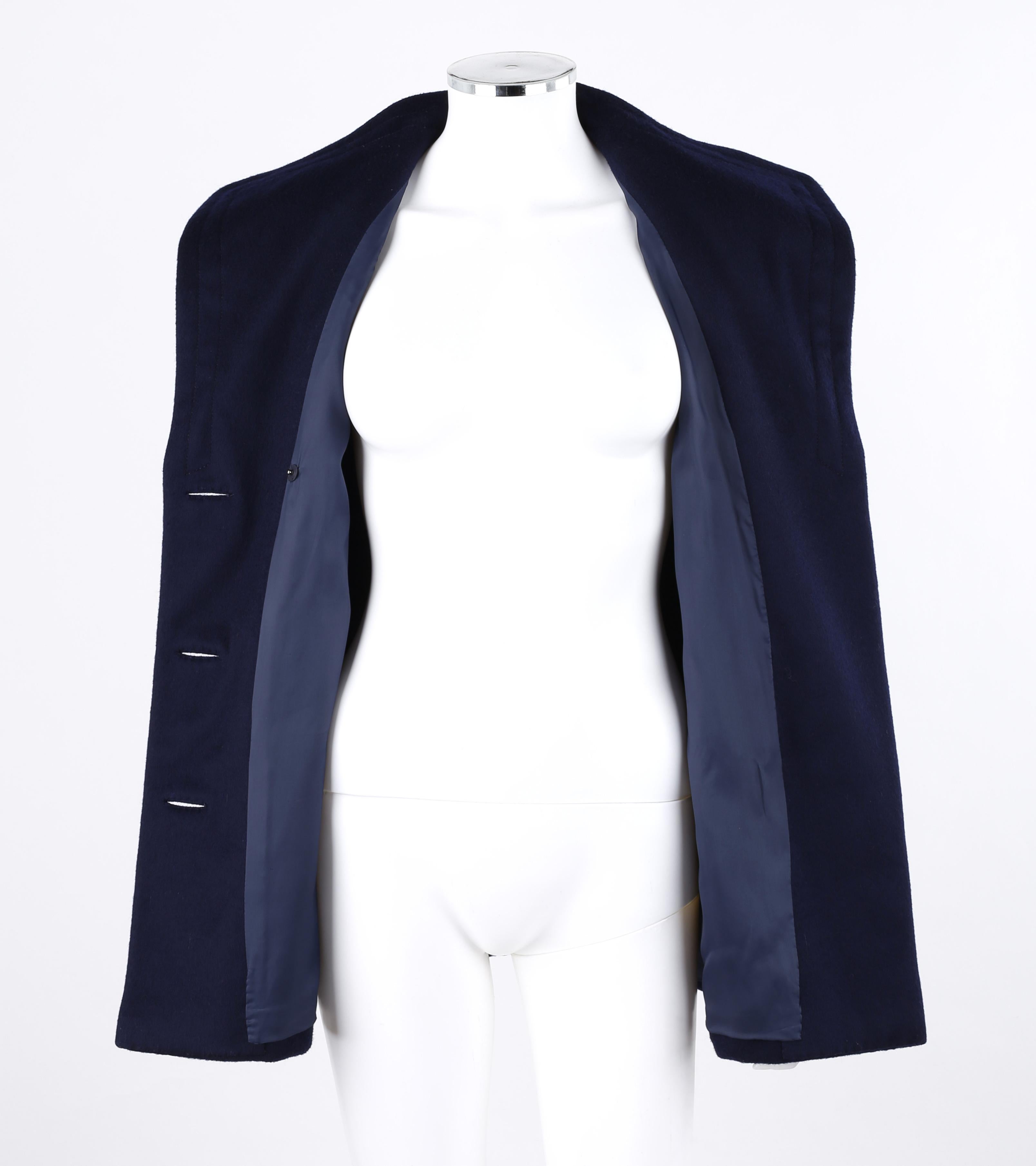 Noir Gilet croisé PIERRE CARDIN bleu marine à épaules allongées (années 1960) en vente