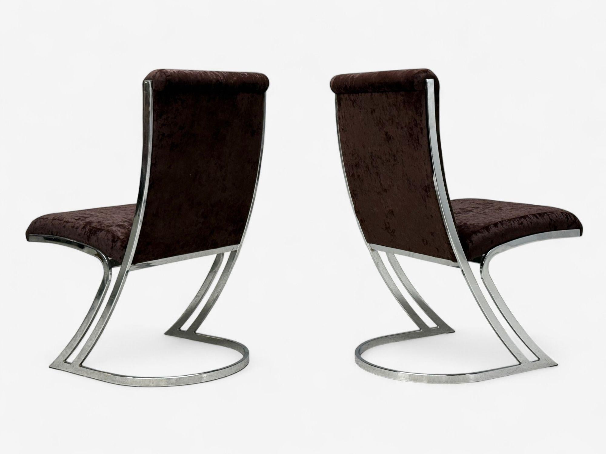 Pierre Cardin, métal chromé, velours, six chaises de salle à manger, États-Unis, années 1970 en vente 2