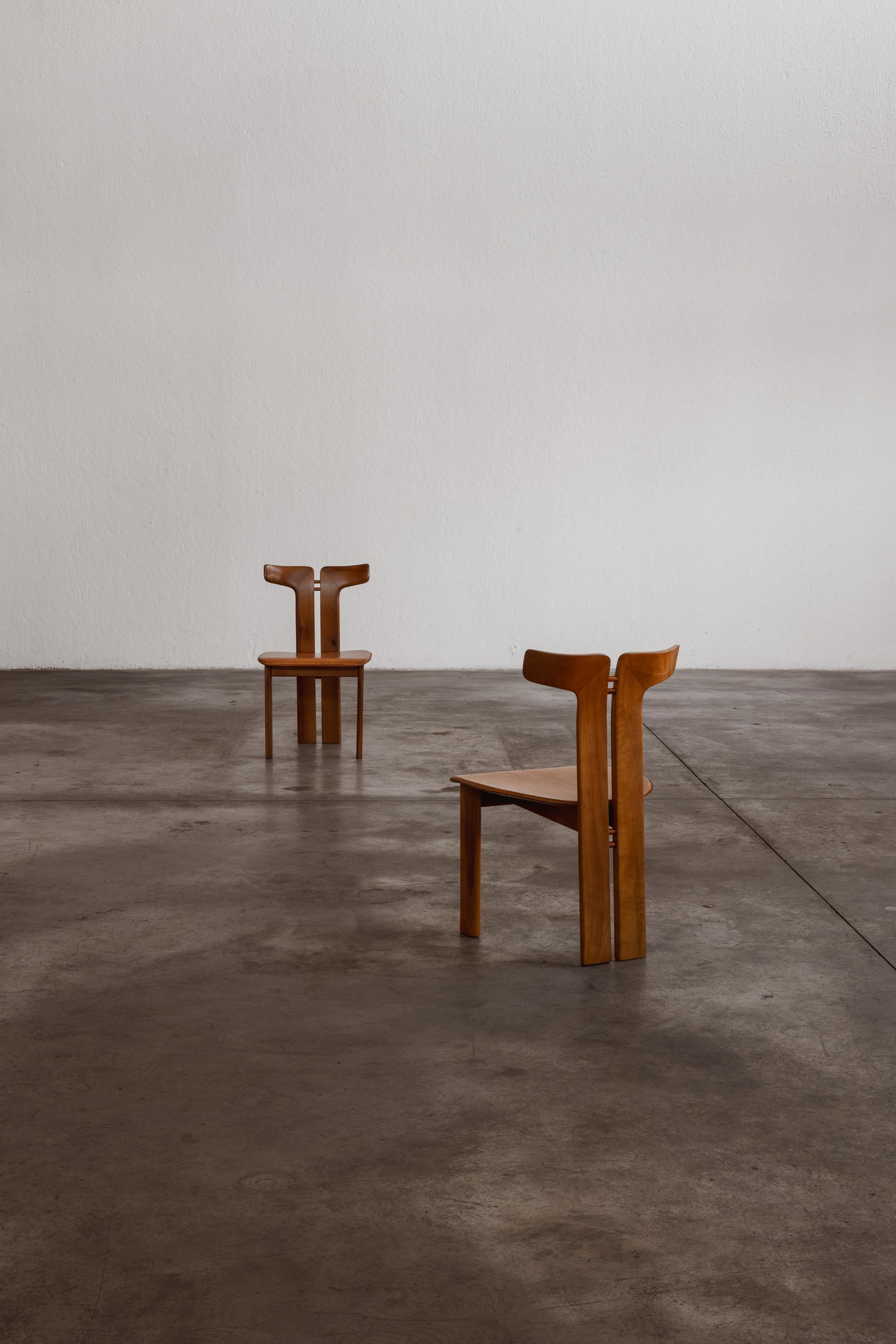 Esszimmerstühle von Pierre Cardin für Roche Bobois, cognacfarbenes Leder, 1970, 2er-Set im Angebot 3