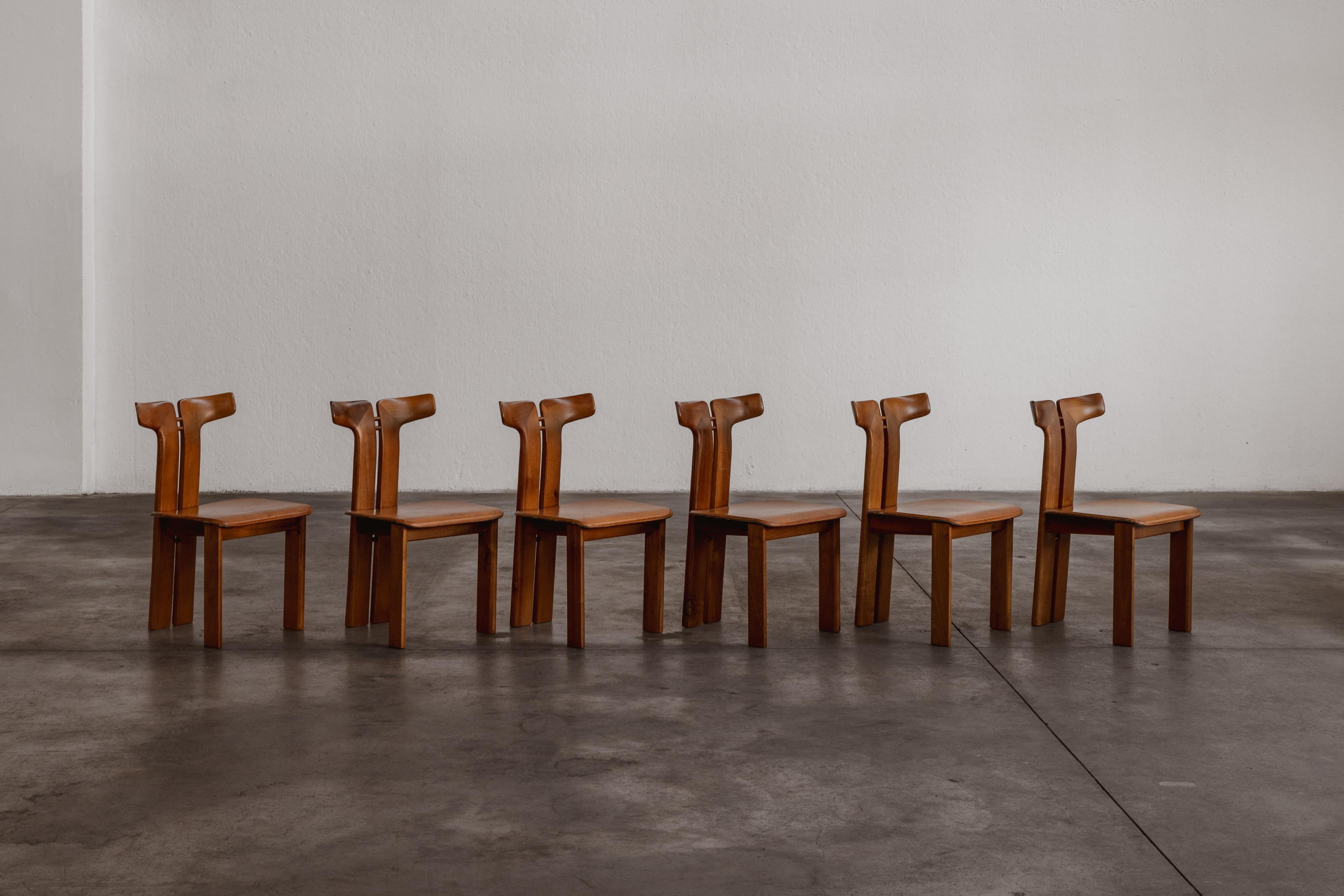Postmoderno Sedie da pranzo Pierre Cardin per Roche Bobois, pelle cognac, 1970, Set di 6 in vendita