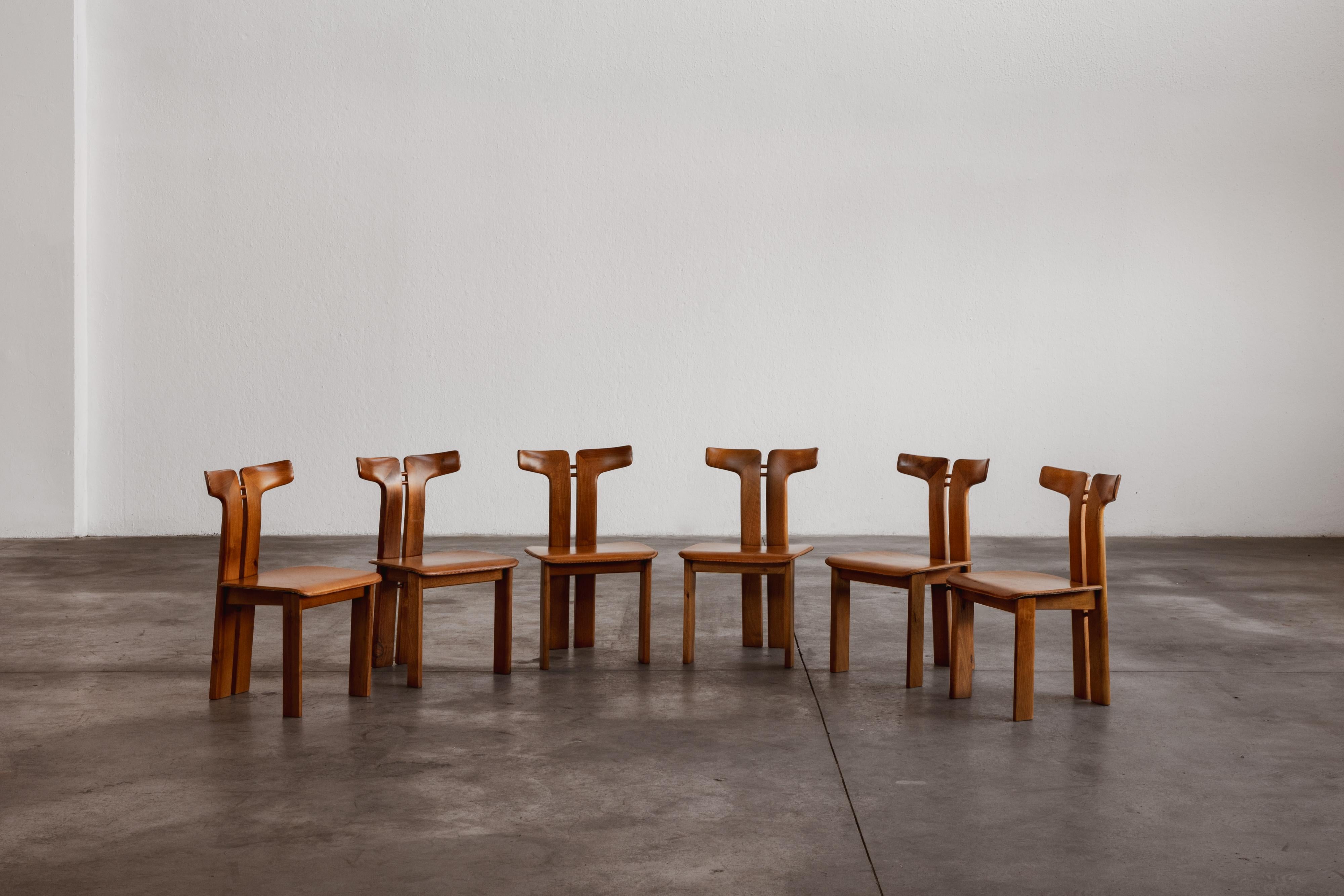 Sedie da pranzo Pierre Cardin per Roche Bobois, pelle cognac, 1970, Set di 6 in vendita 2