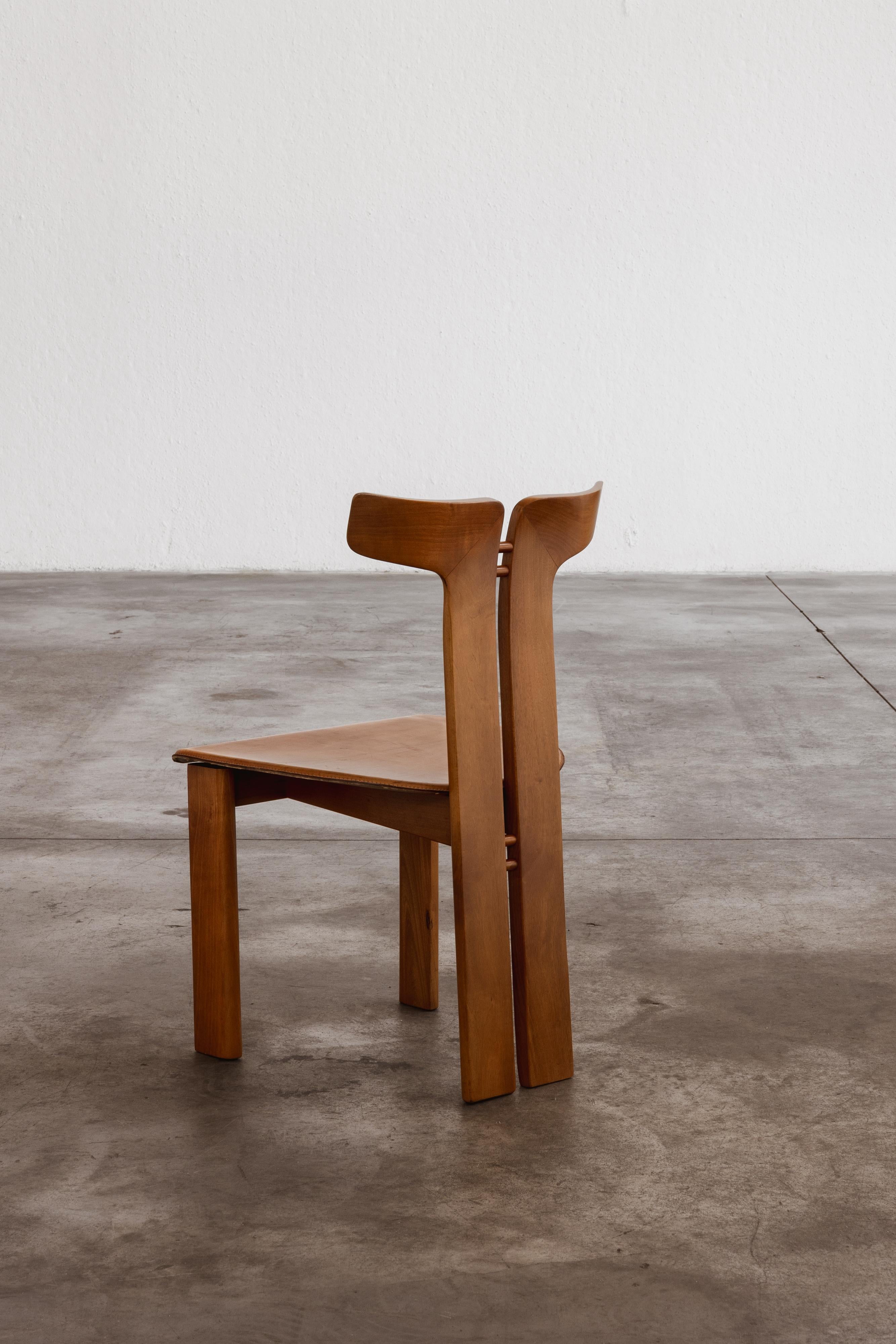 Pierre Cardin Dining Chairs for Roche Bobois, Patinated Cognac Leather, 1970 For Sale 4