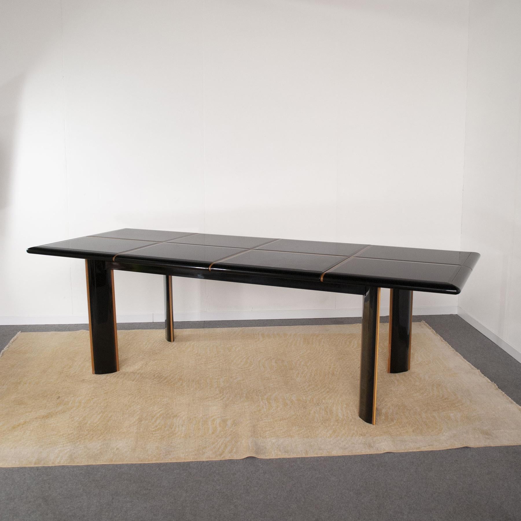 Pierre Cardin Dinning Table Late Seventies 7