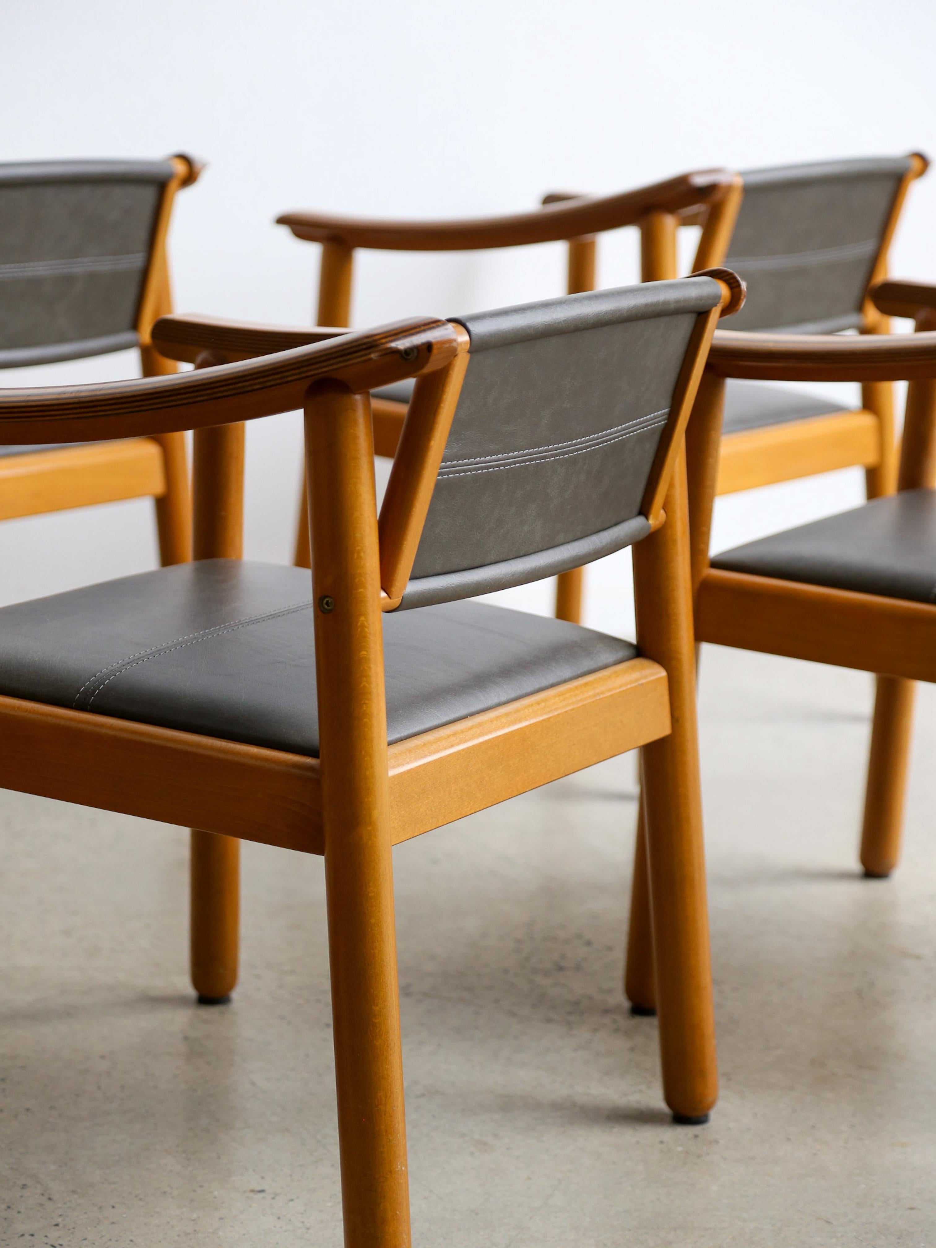 Postmoderno Pierre Cardin per Maxalto Set di sei poltrone in vendita