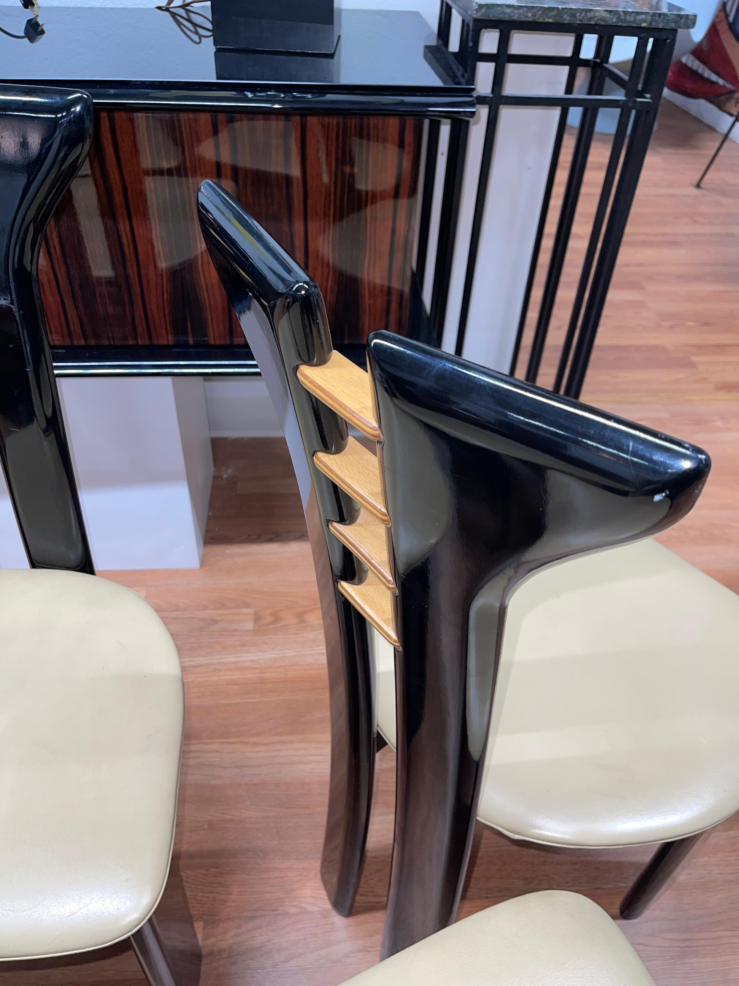 Laque Chaises de salle à manger Pierre Cardin pour Roche Bobois en vente