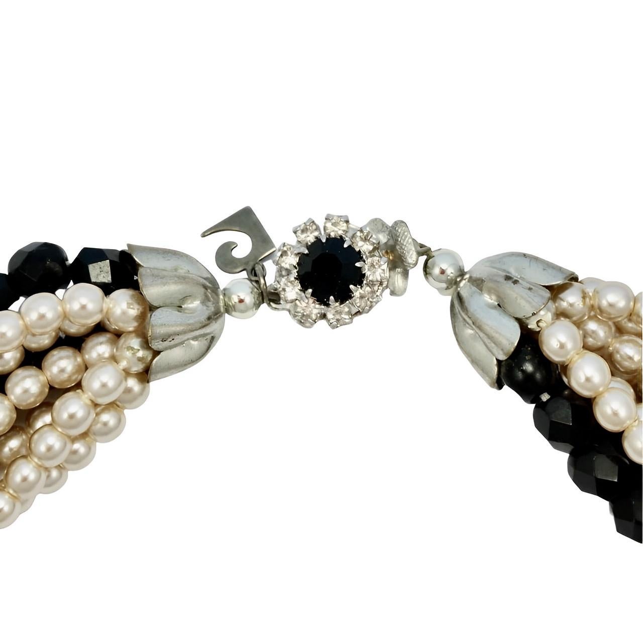 Pierre Cardin Glass Pearl and Black Glass Necklace with a Rhinestone Clasp 1980s In Good Condition For Sale In London, GB