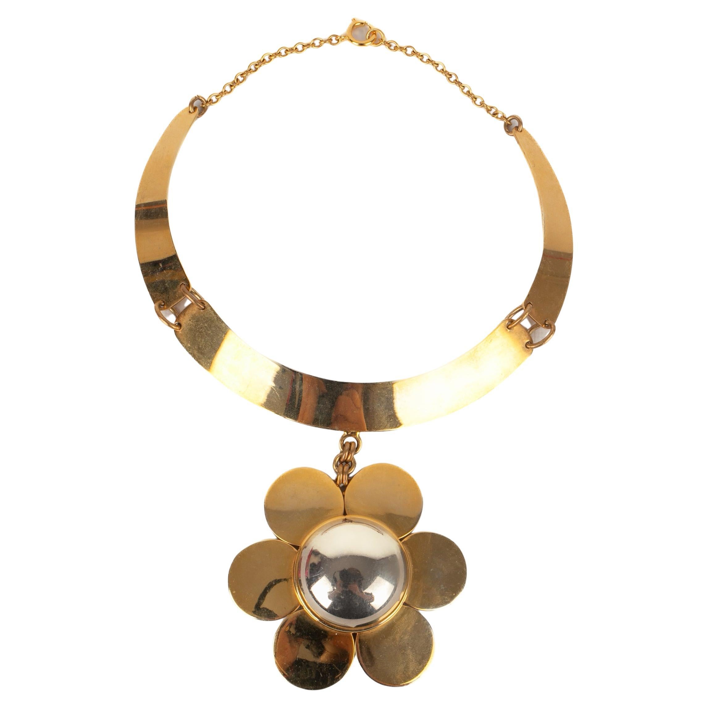Collana in metallo dorato e argentato di Pierre Cardin
