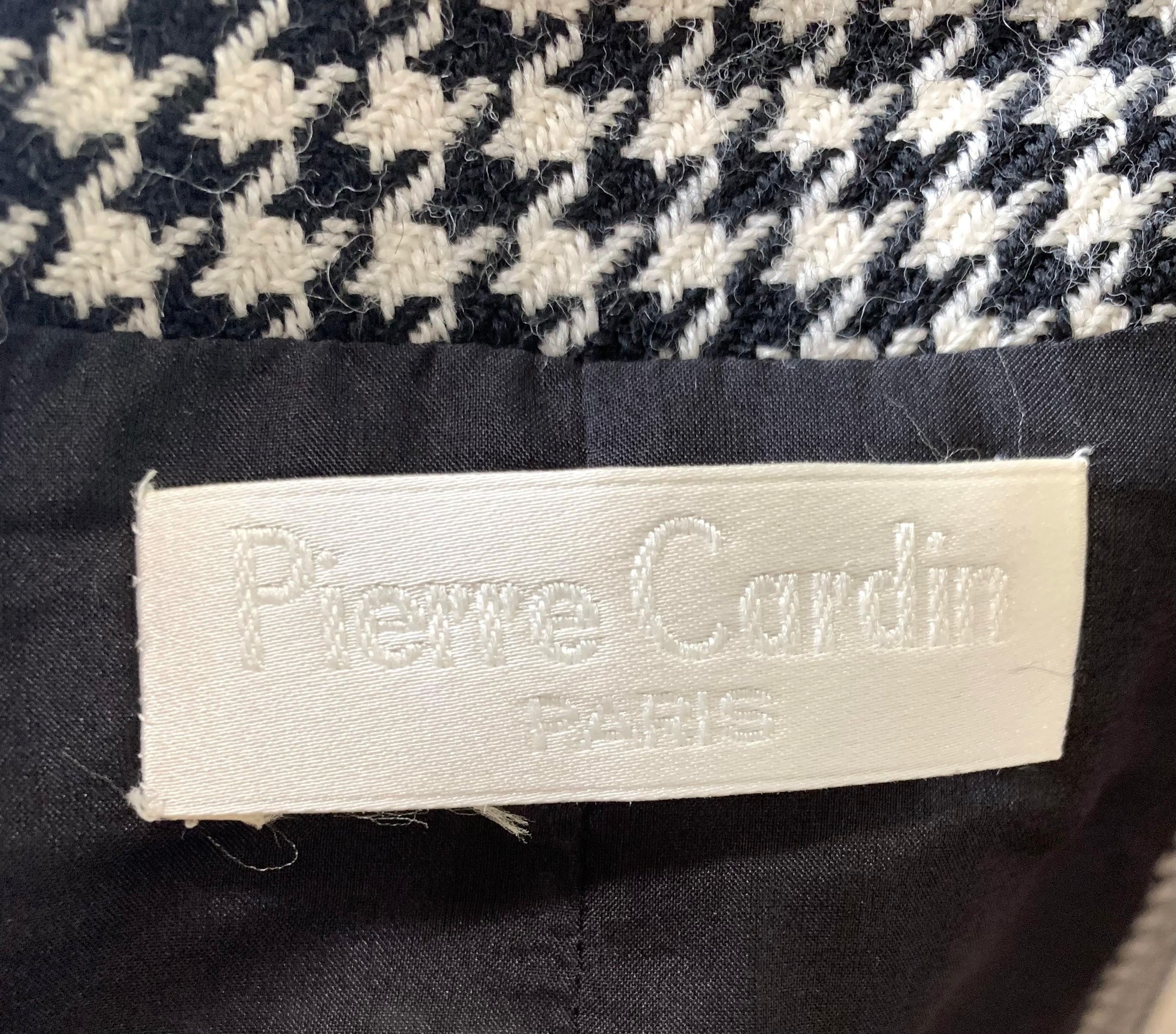 Pierre Cardin Haute Couture Houndstooth Coat, 1980s In Excellent Condition For Sale In Los Angeles, CA