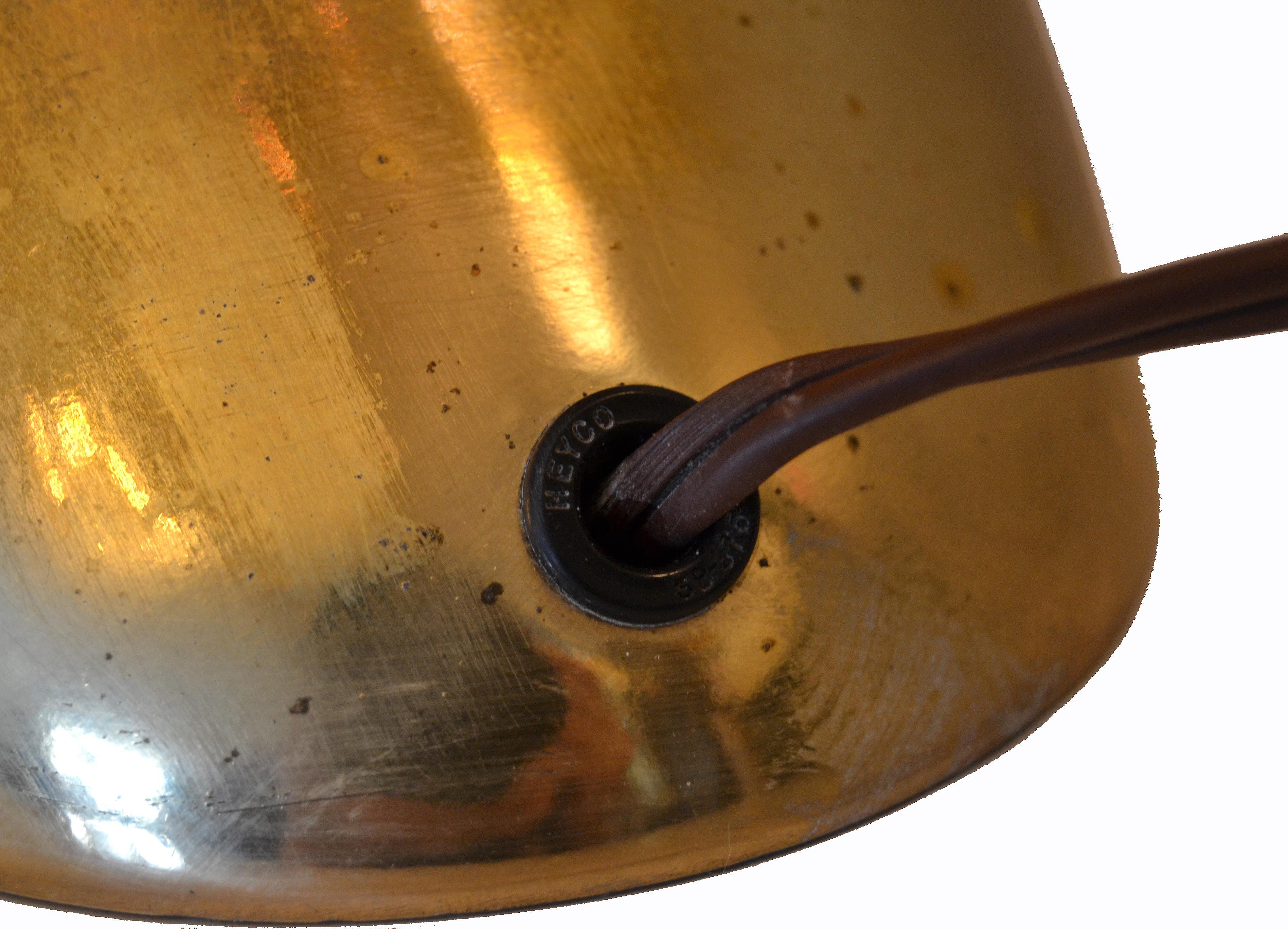 Lampe de bureau sculpturale en laiton de style Pierre Cardin, mi-siècle moderne, par Heyco en vente 3