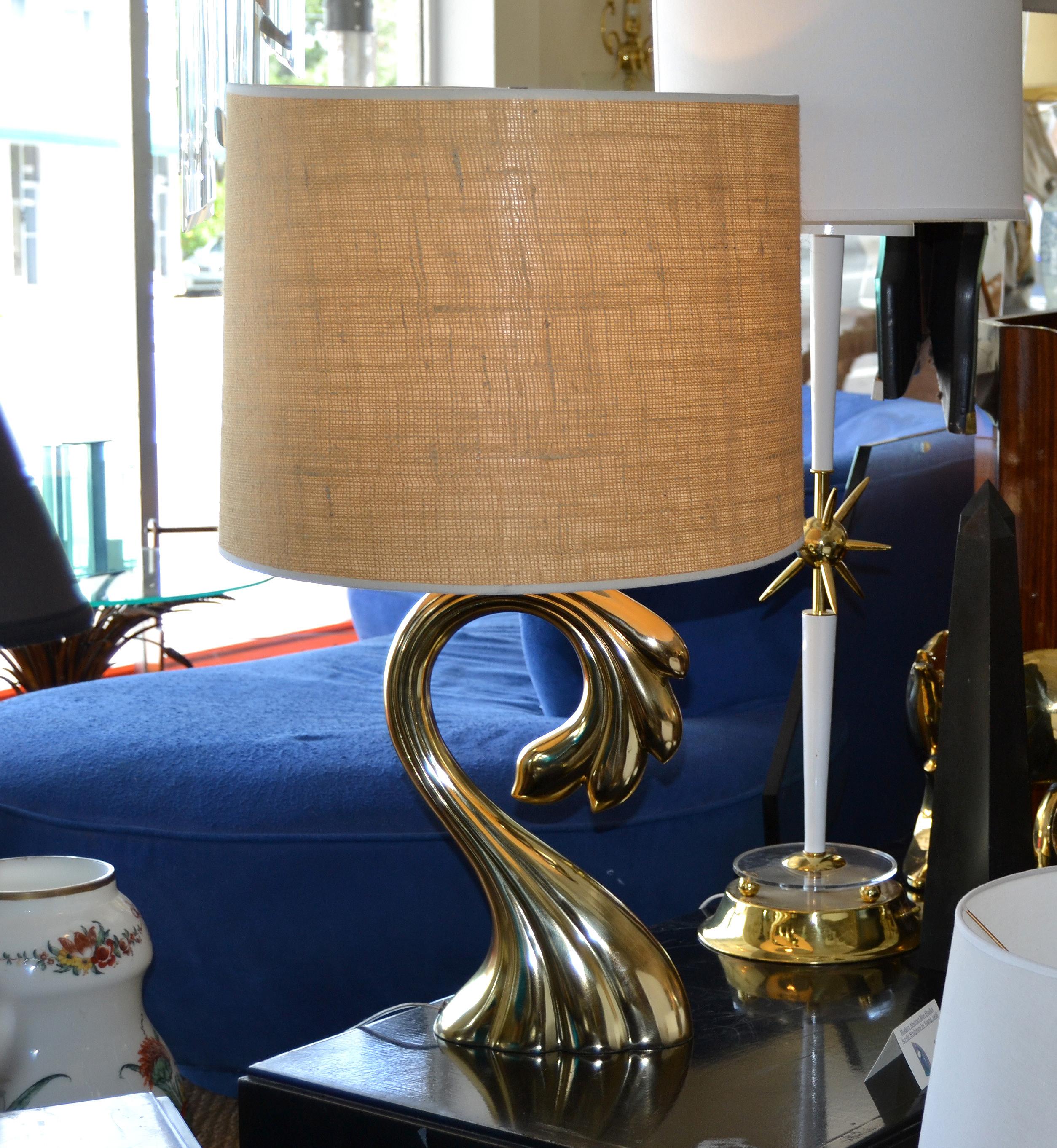 Late 20th Century Pierre Cardin Manner Sculptural Brass Table Lamp Mid-Century Modern For Sale