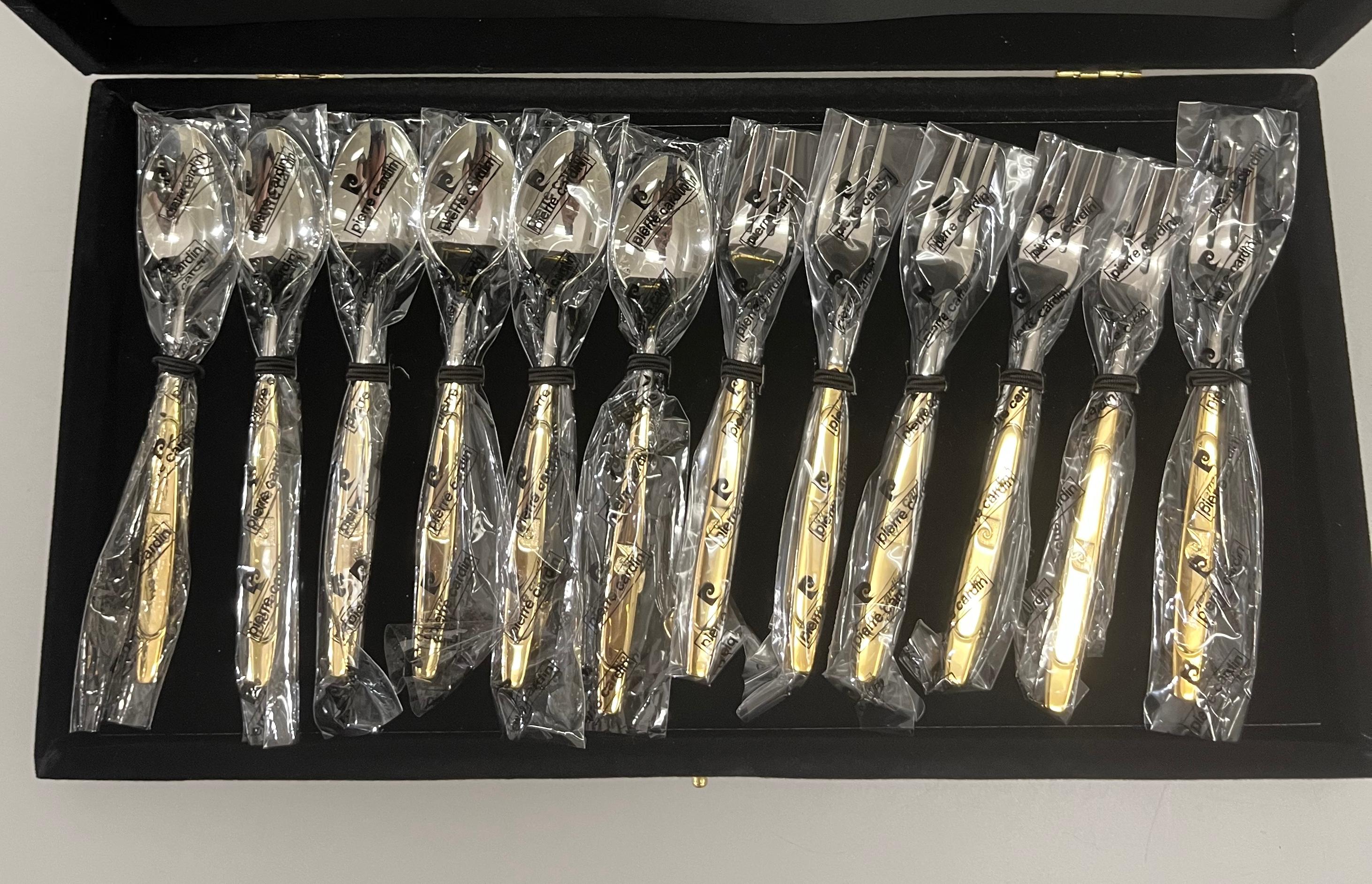 Art Deco Pierre Cardin New Old Stock Boxed Hors D’oeuvre Flatware - 12 Piece Set For Sale