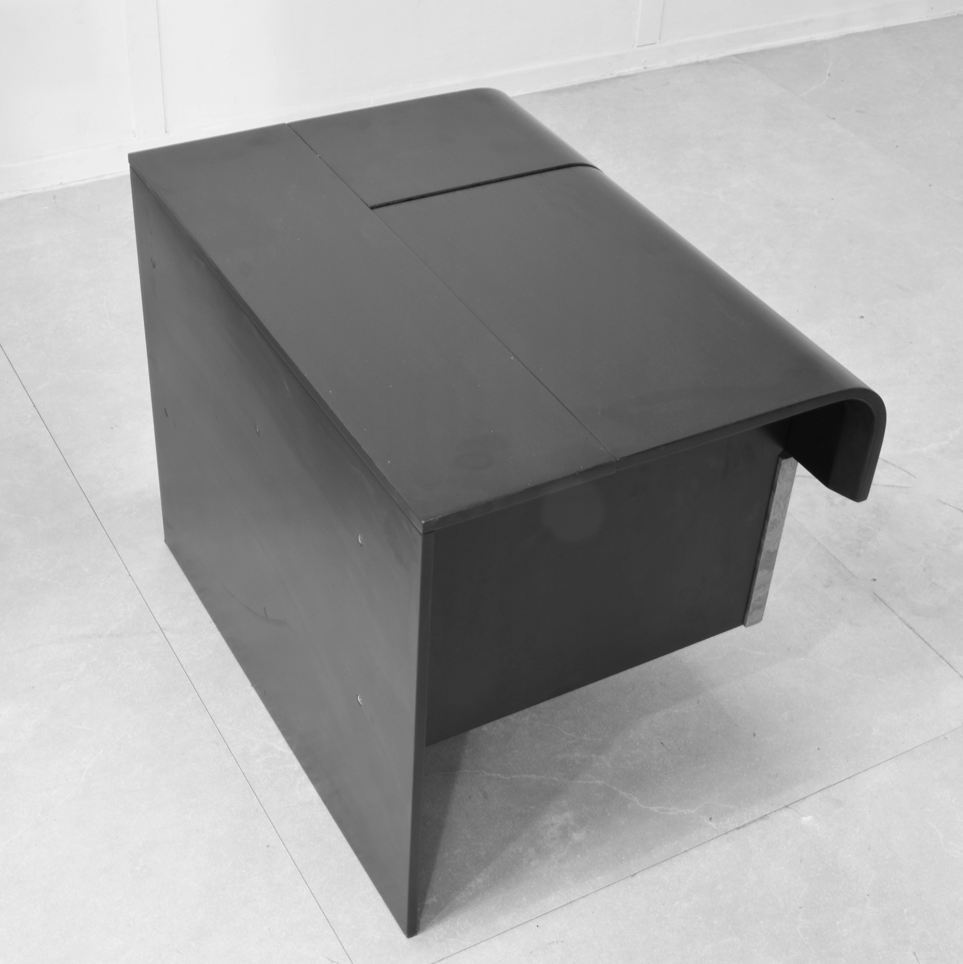 Mesitas de noche Pierre Cardin años 70. en venta 5
