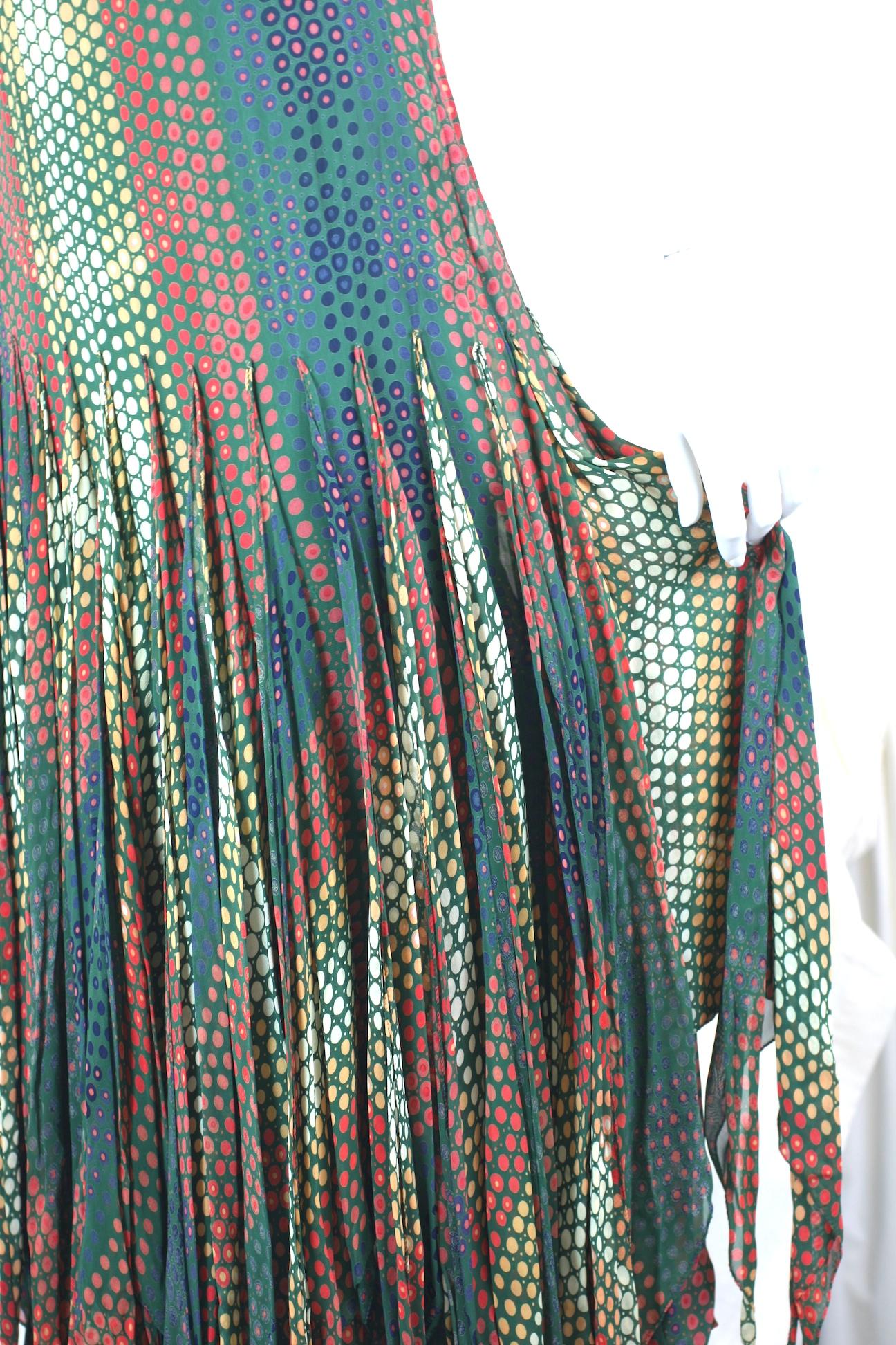 Pierre Cardin Op Art Kleid mit Schalsaum Damen im Angebot