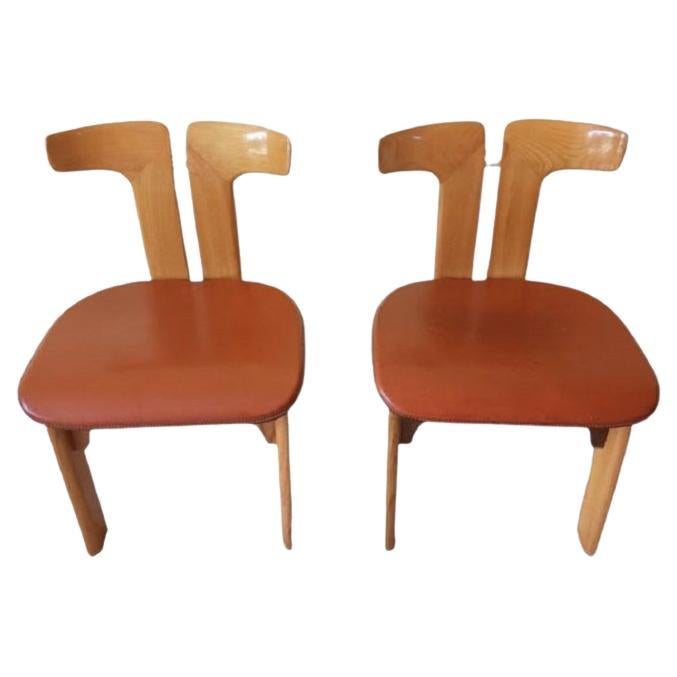 Pierre Cardin: 2 Esszimmerstühle aus Nussbaum und Leder