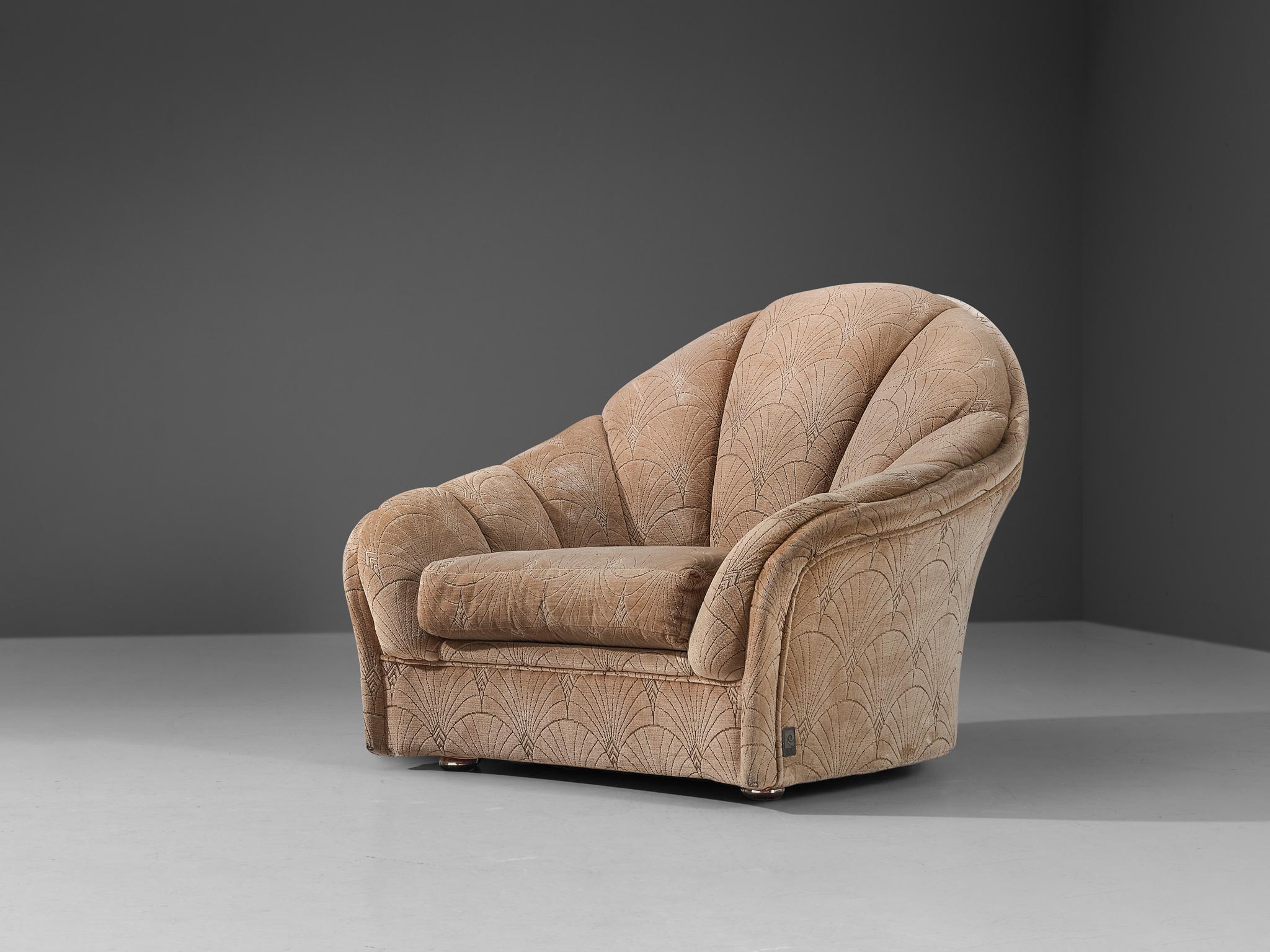 Mid-Century Modern Pierre Cardin - Paire de chaises longues en velours doré champagne  en vente
