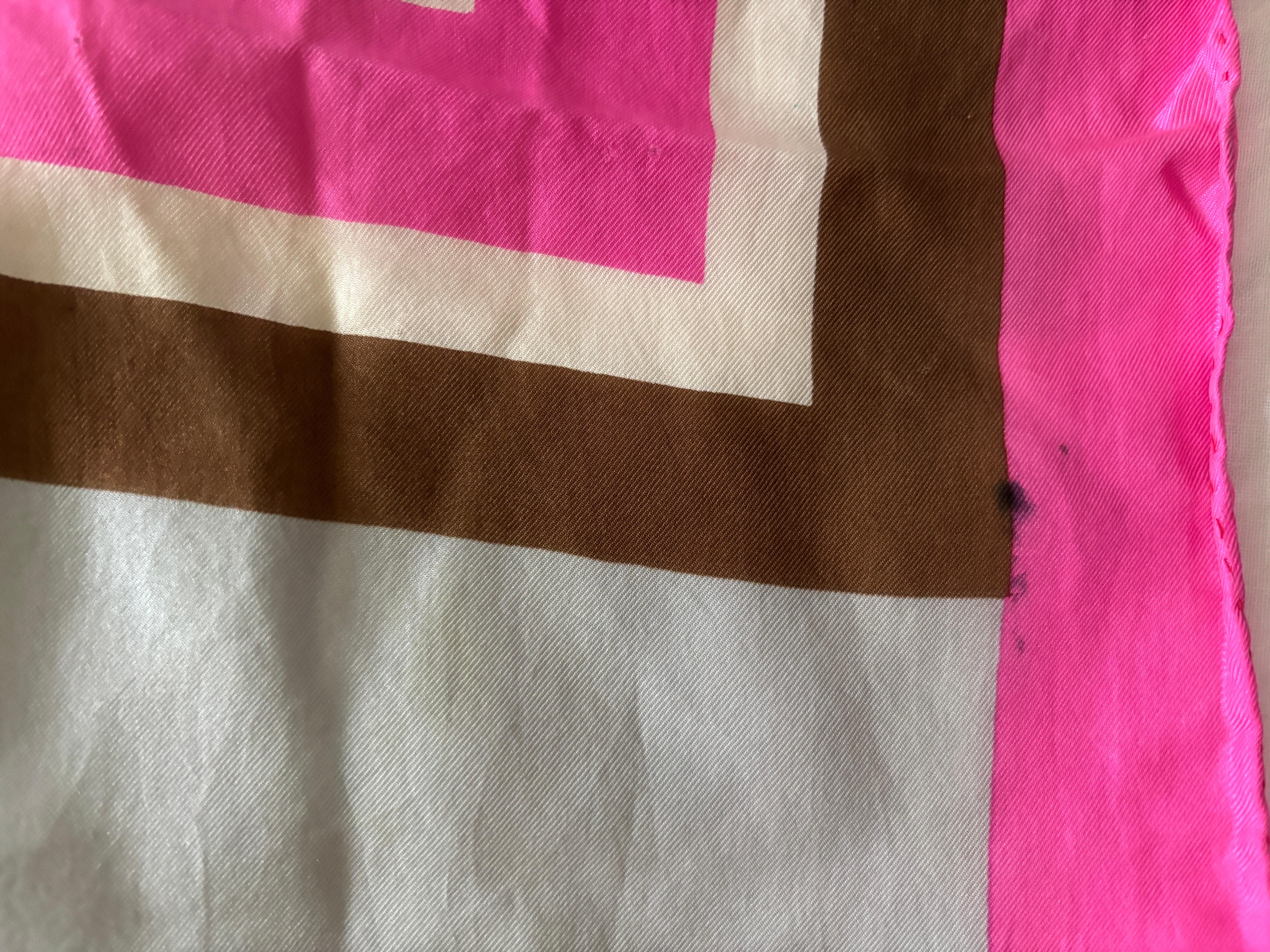 Pierre Cardin Paris Schal mit buntem abstraktem Druck 11