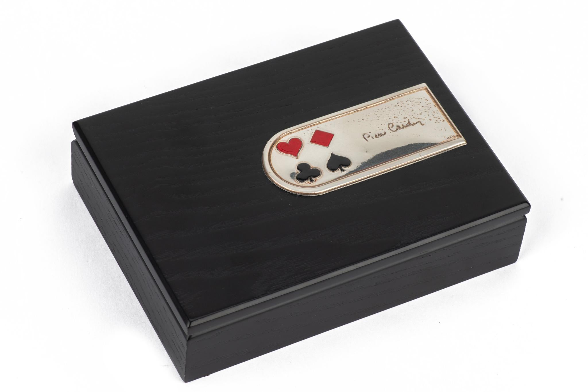 Pierre Cardin Set di carte da poker con scatola In condizioni Nuovo a West Hollywood, CA
