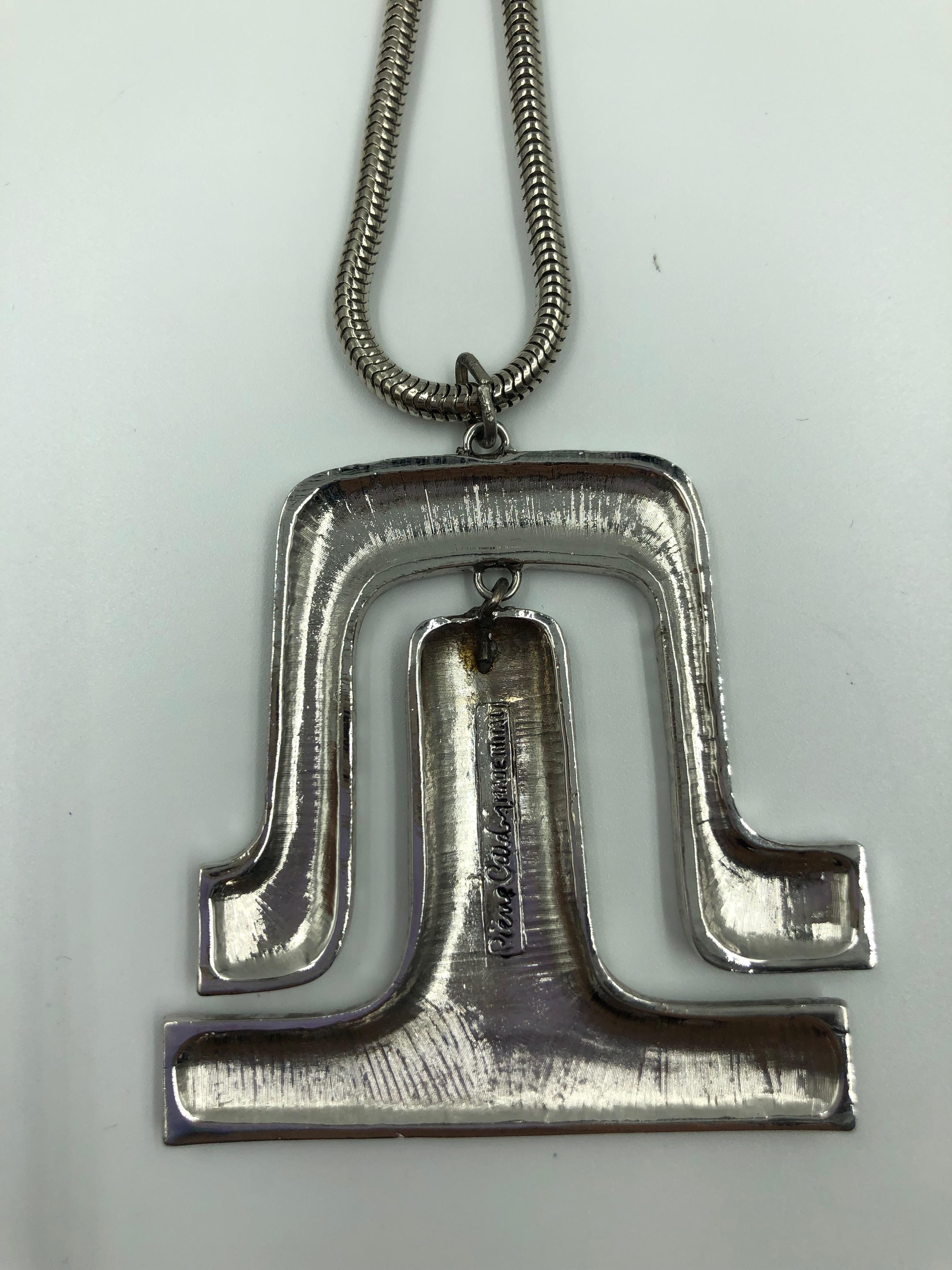 Pierre Cardin Silver Metal Necklace In Good Condition For Sale In Los Angeles, CA
