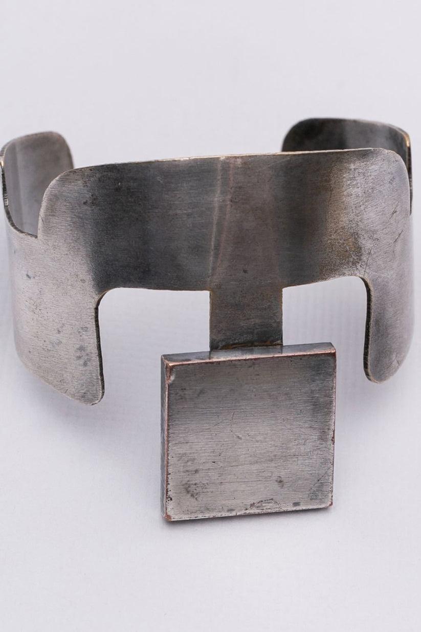Women's Pierre Cardin Silver-Plated Bracelet in Geometric Shape For Sale